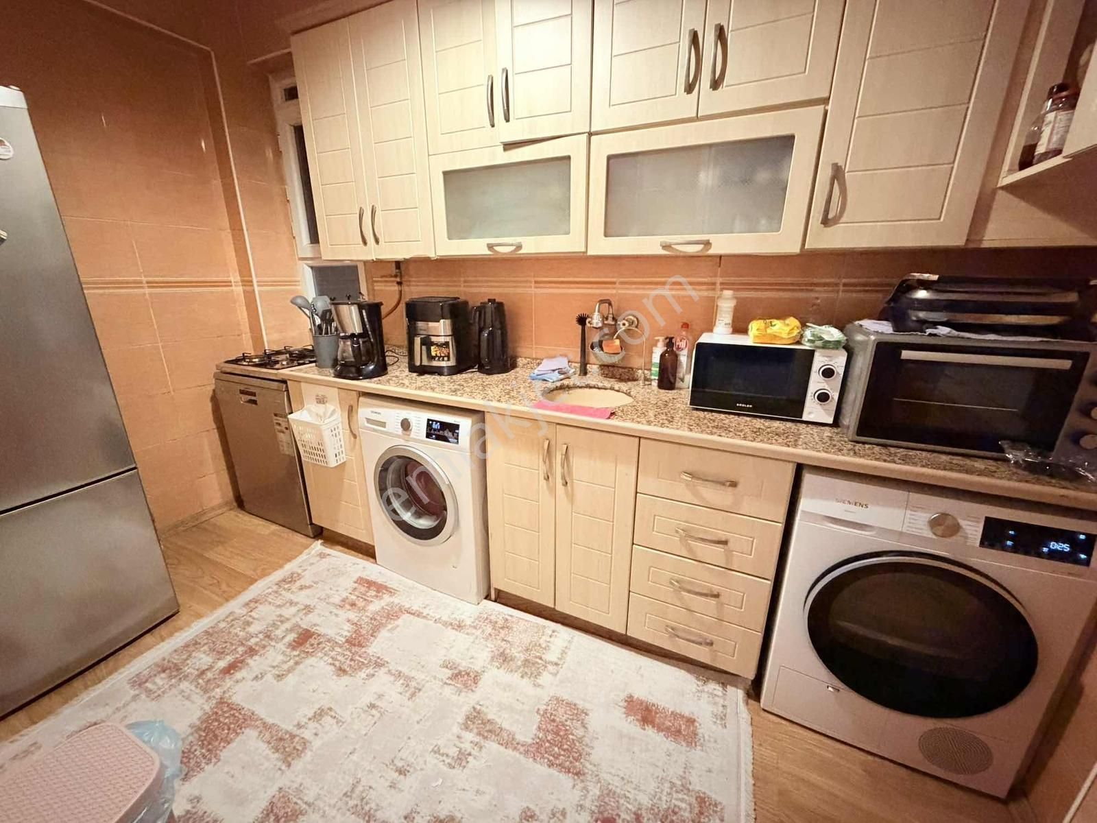 Üçyol Metro Yakını 2+1 Doğalgazlı Arakat Bakımlı "boş" Daire - Görsel 6