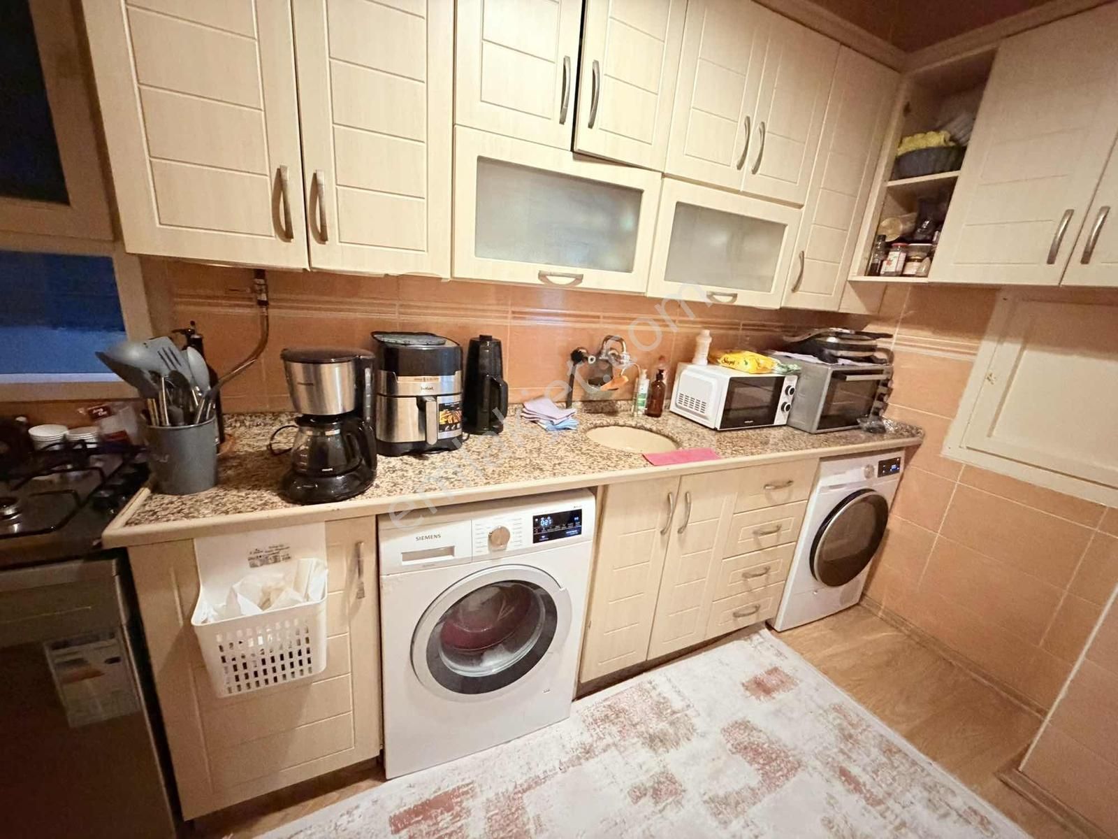 Üçyol Metro Yakını 2+1 Doğalgazlı Arakat Bakımlı "boş" Daire - Görsel 12