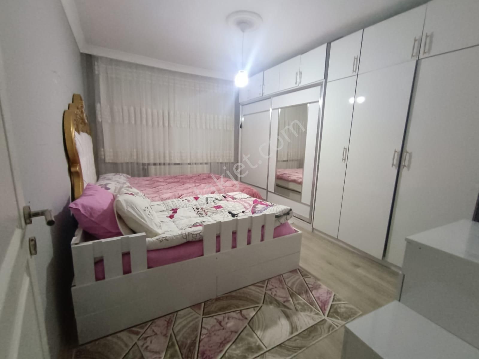 Sincan Atatürk Mhde 3+1 Full Yapılı Kat Konumunda Merkezi Yerde Daire - Görsel 22