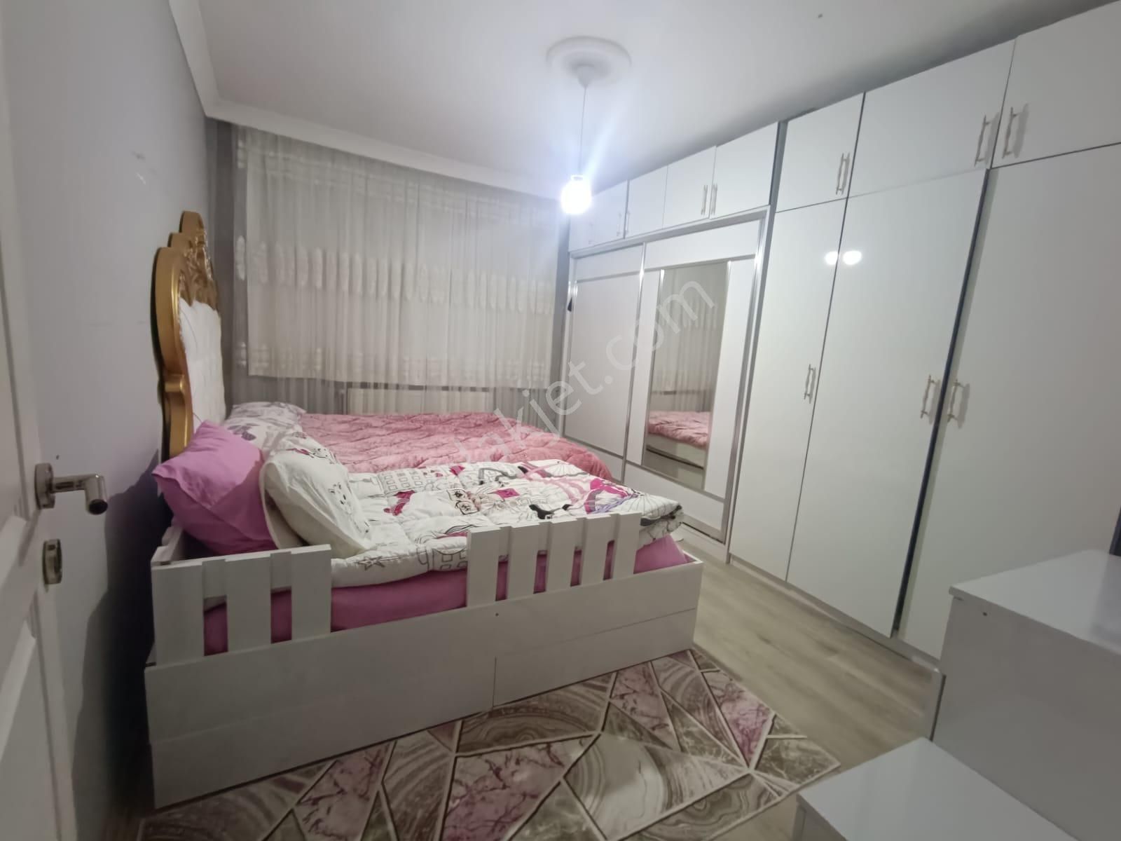 Sincan Atatürk Mhde 3+1 Full Yapılı Kat Konumunda Merkezi Yerde Daire - Görsel 21