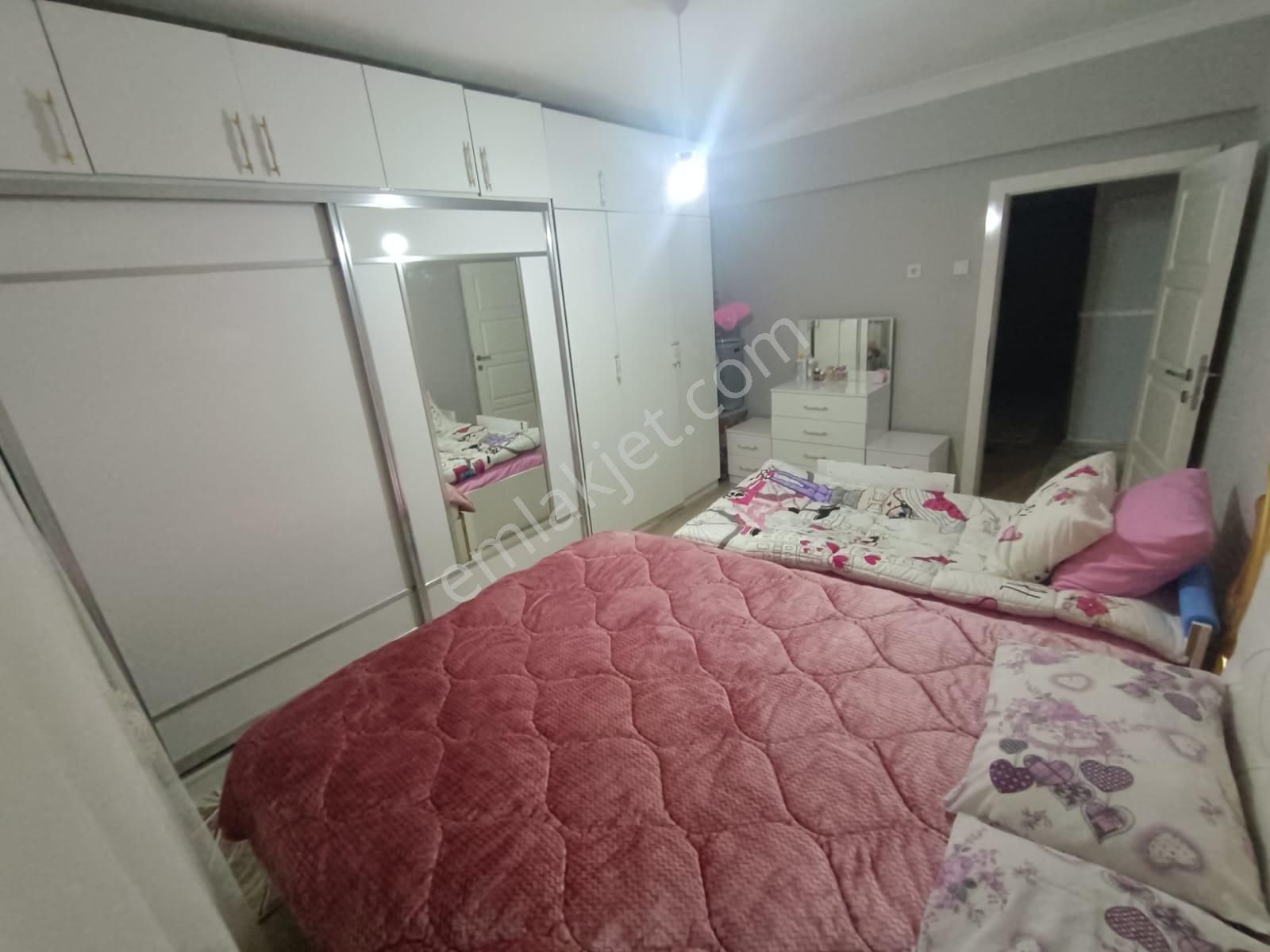 Sincan Atatürk Mhde 3+1 Full Yapılı Kat Konumunda Merkezi Yerde Daire - Görsel 24