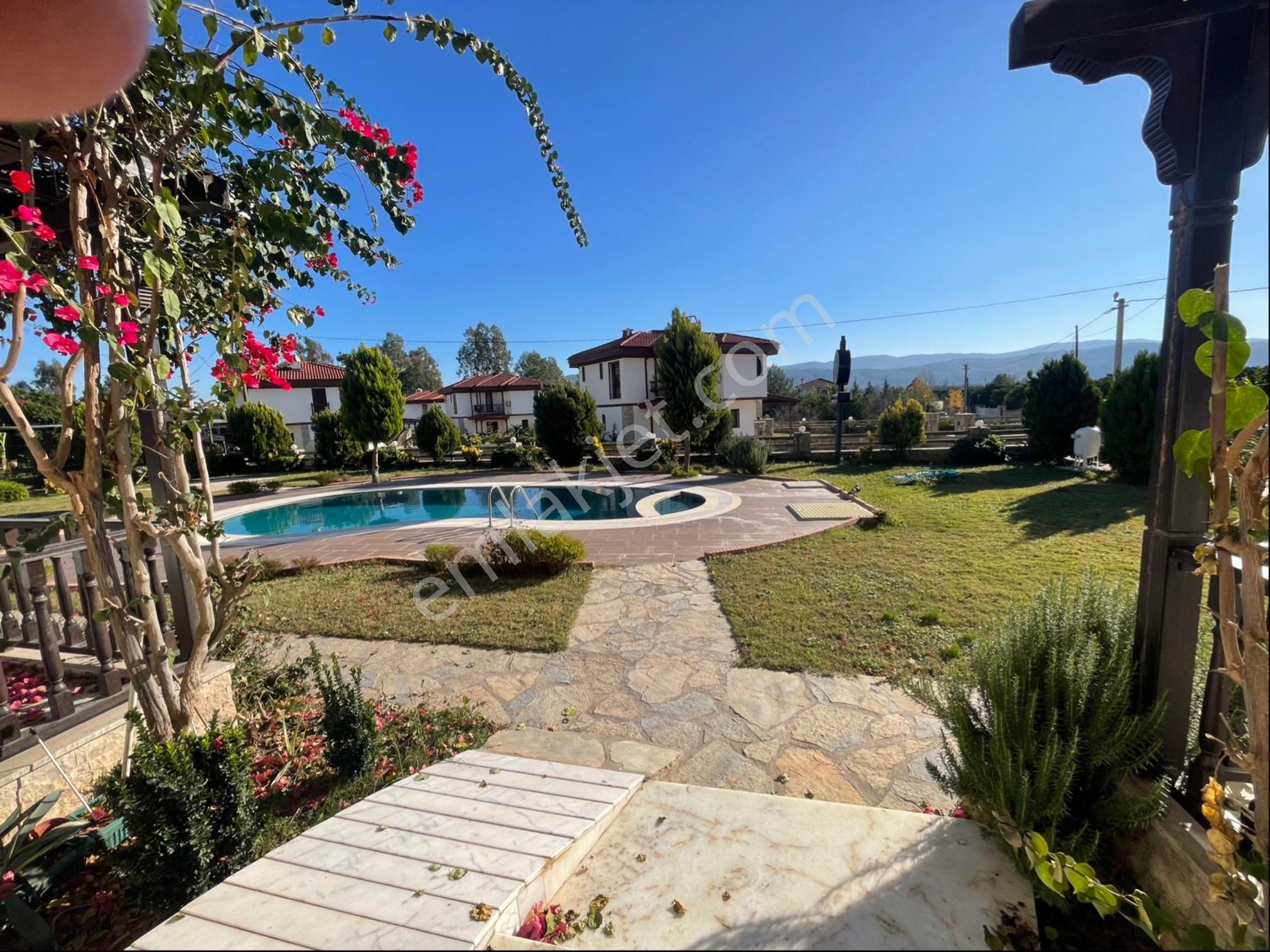 Gökova Mah.de Havuzlu 1+1 Dairemiz Kiralık. - Görsel 8