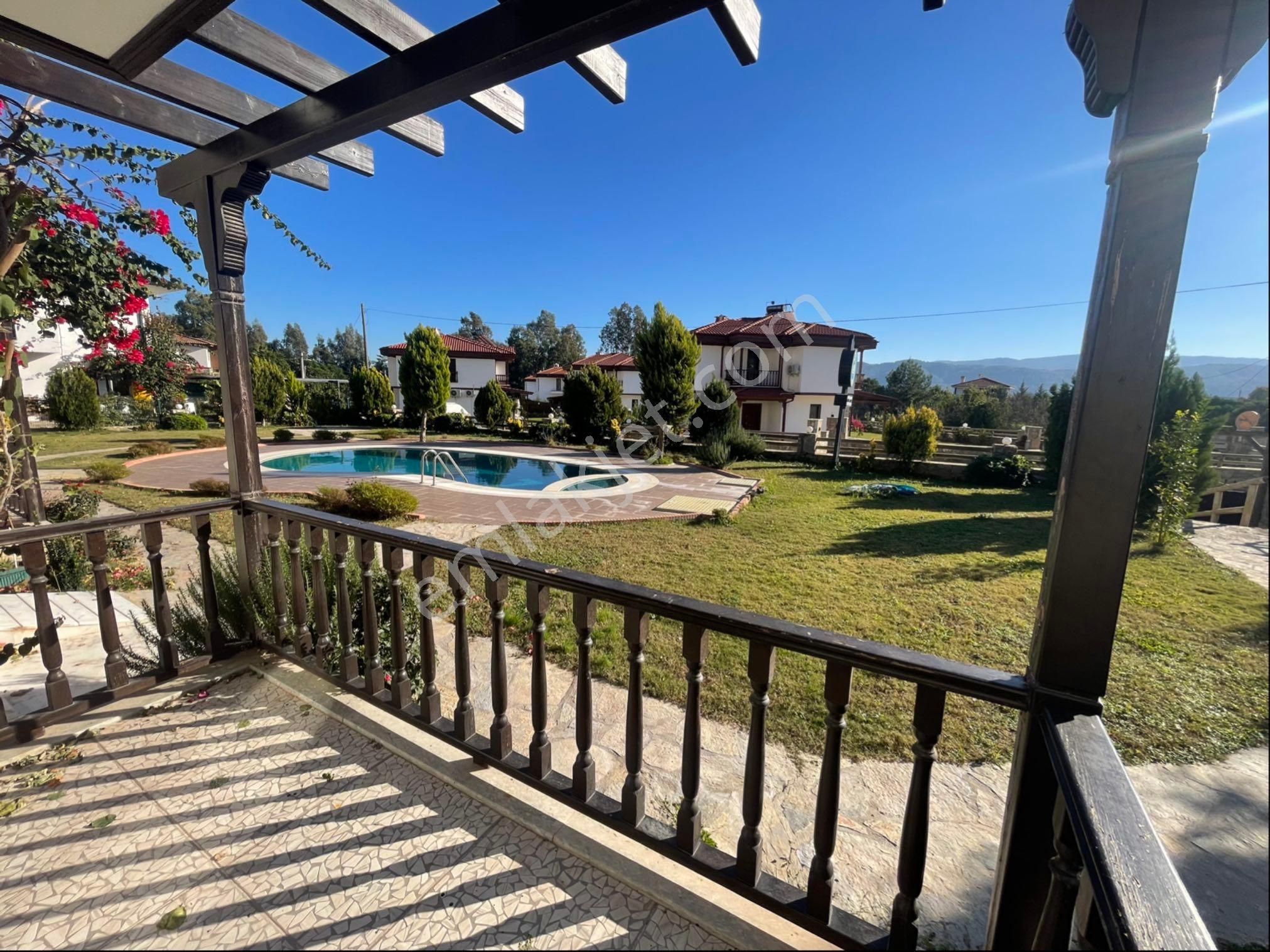 Gökova Mah.de Havuzlu 1+1 Dairemiz Kiralık. - Görsel 10