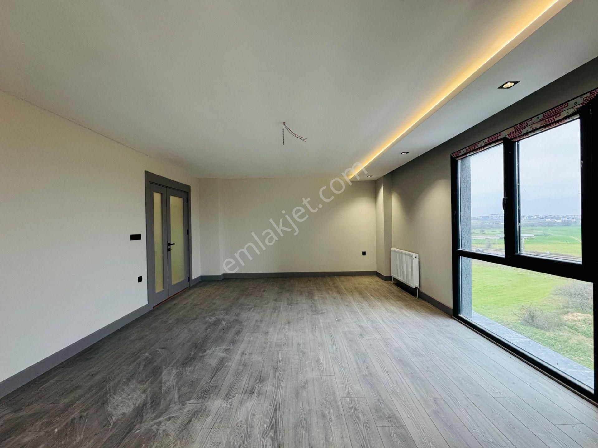 Merpa İnş.'tan_çerkezköy /_avm'ler Bölgesinde Site İçerisinde Arakat Sıfır 3+1
