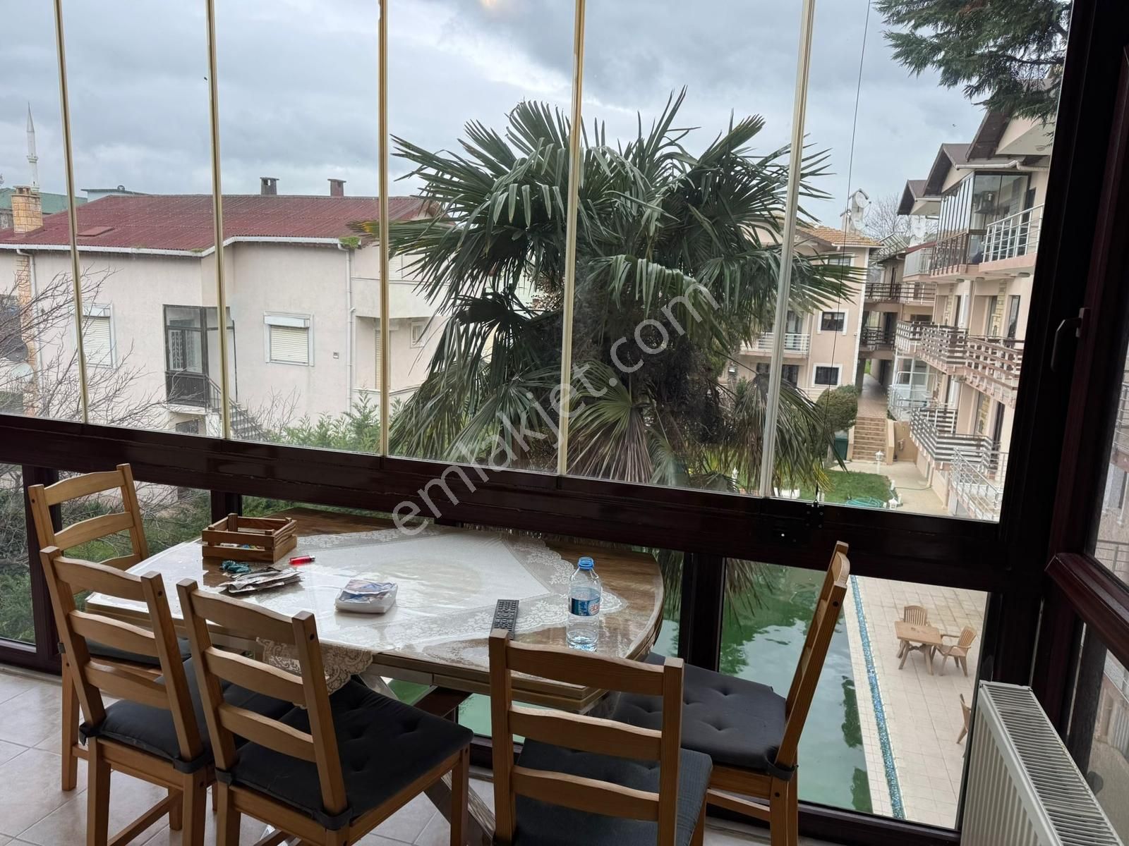 Kumburgazda Lüks Site İçinde Şömineli Havuz Manzaralı 2+1 Daire - Görsel 15