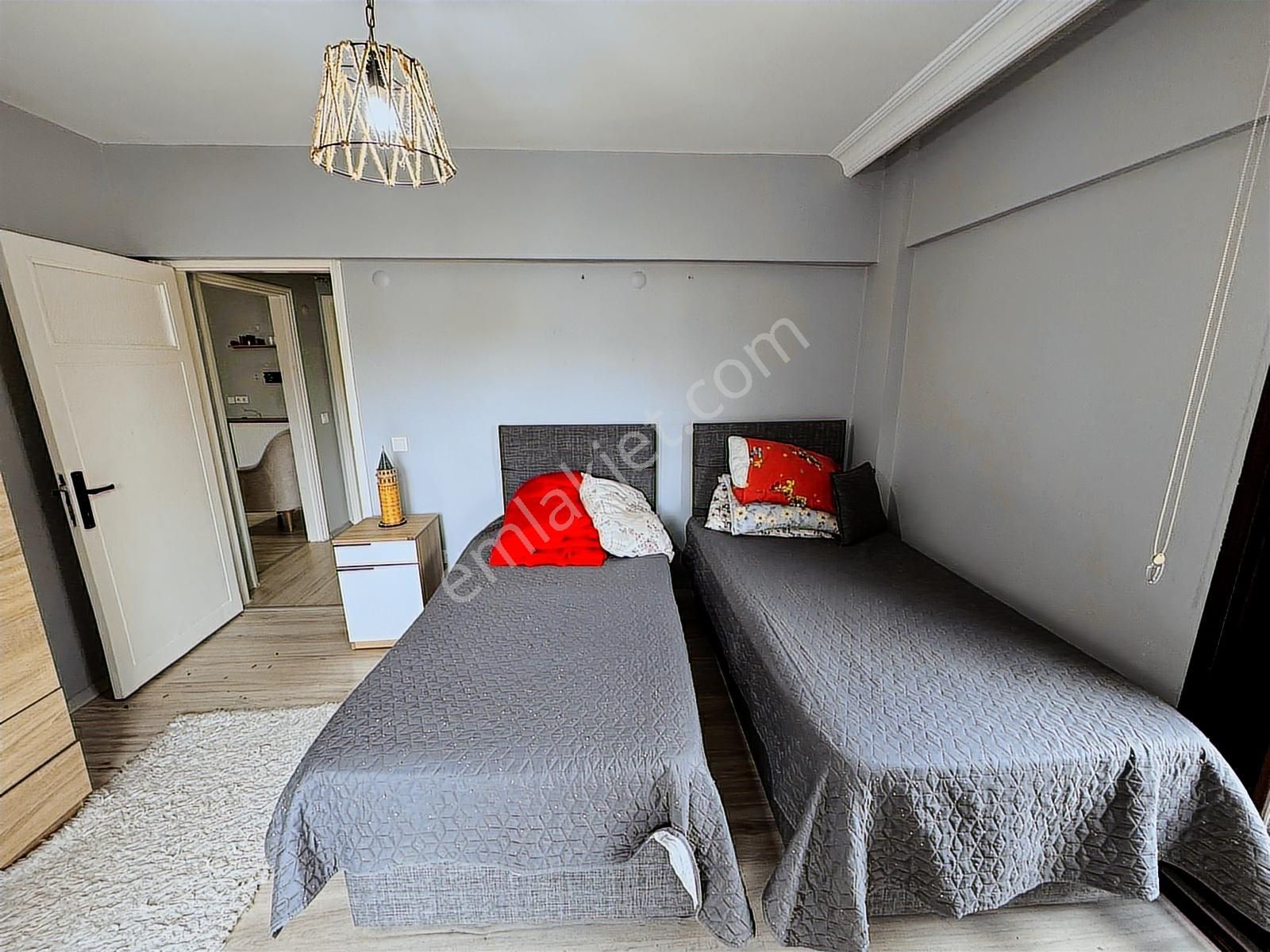 Kumburgazda Lüks Site İçinde Şömineli Havuz Manzaralı 2+1 Daire - Görsel 21