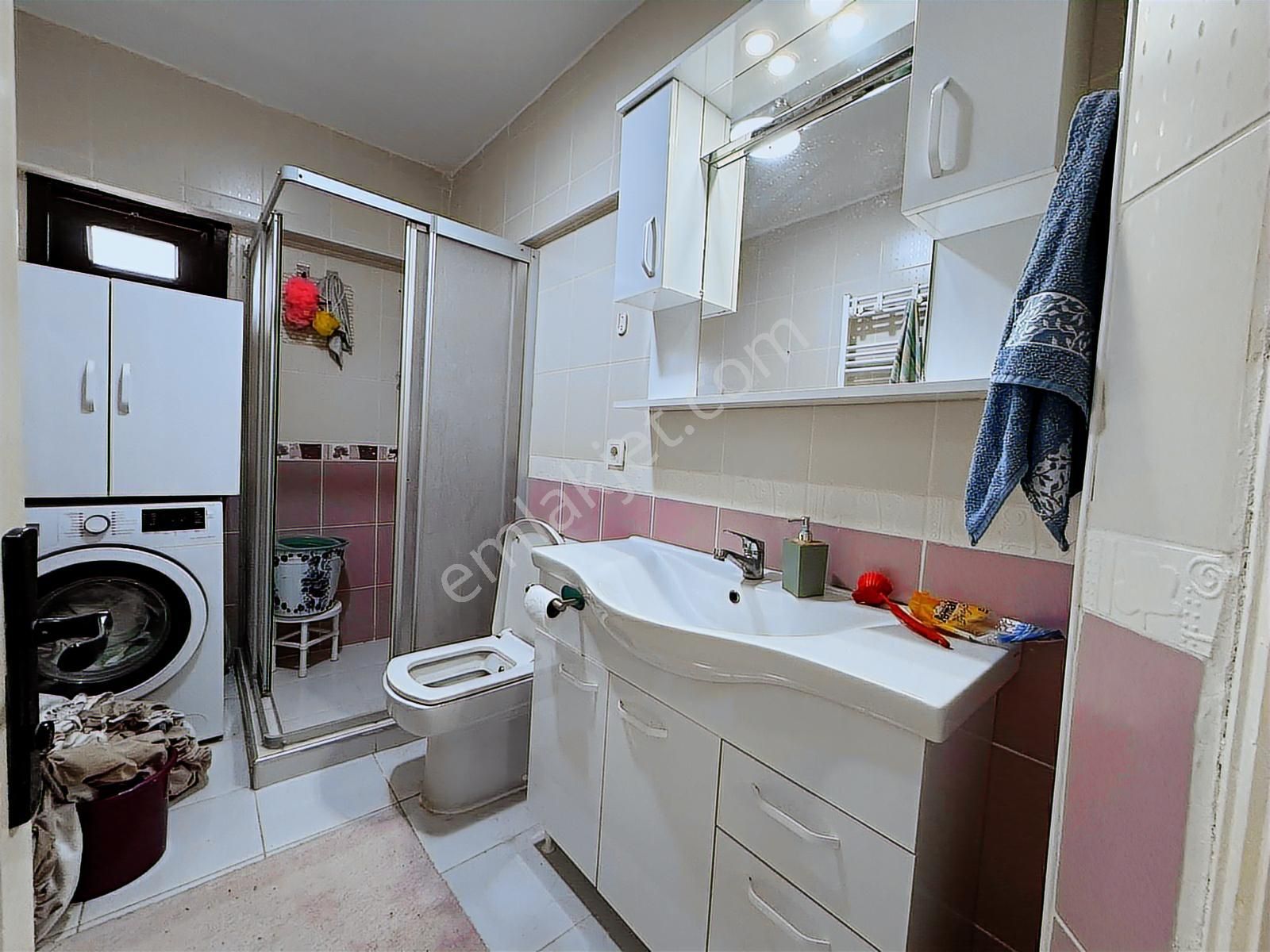 Kumburgazda Lüks Site İçinde Şömineli Havuz Manzaralı 2+1 Daire - Görsel 14