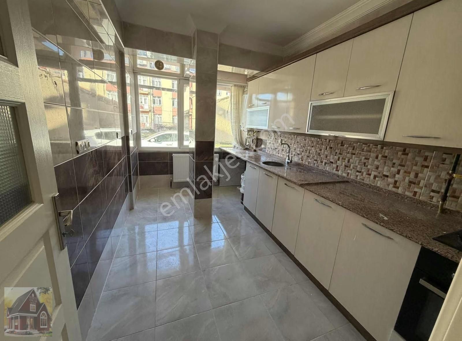 3+1 Şehir Merkezinde Satılık Daire - Görsel 15