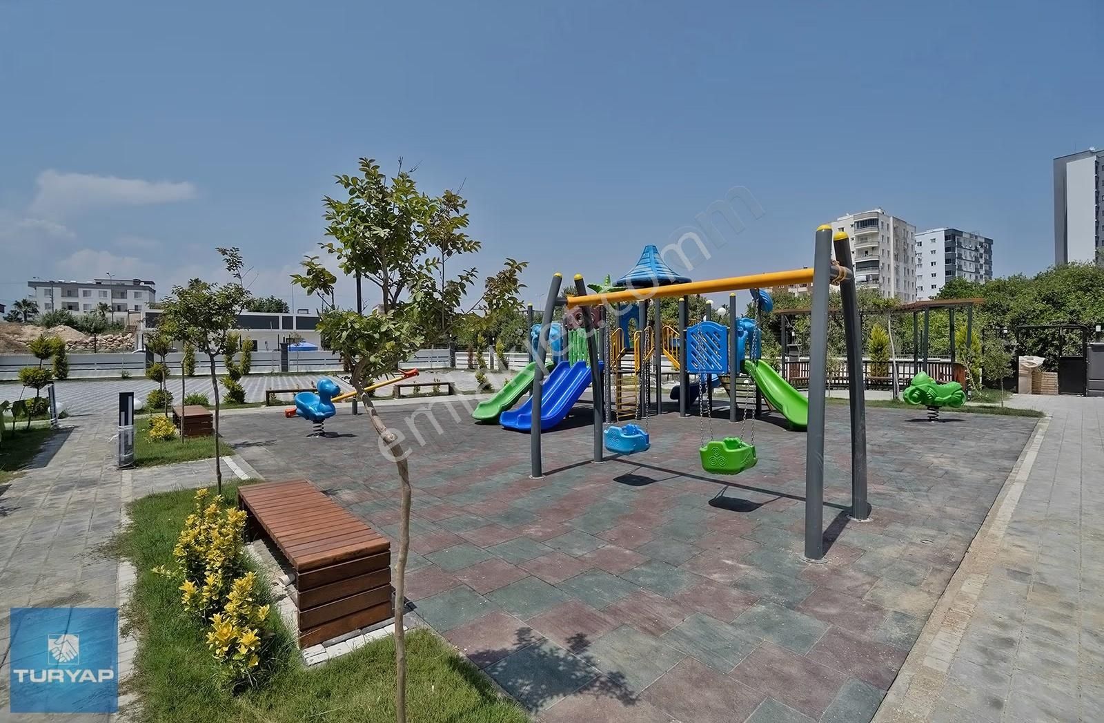 Tömük'te Havuzlu Mobilyalı 1+1 Kiralık - Görsel 8