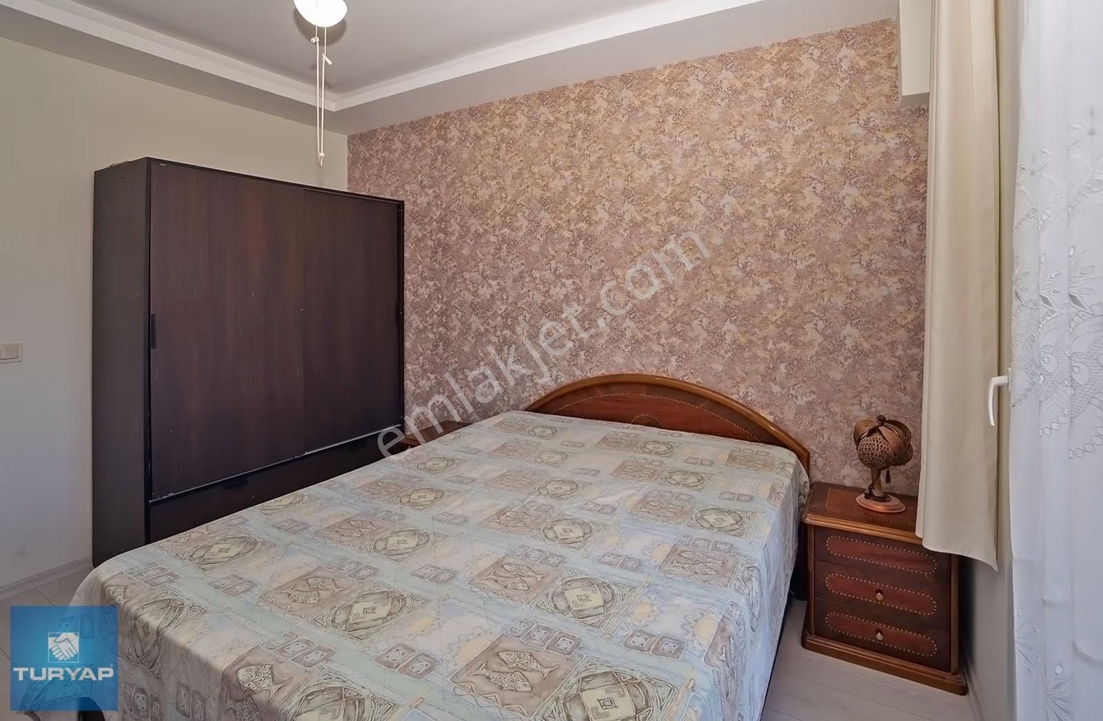 Tömük'te Havuzlu Mobilyalı 1+1 Kiralık - Görsel 18