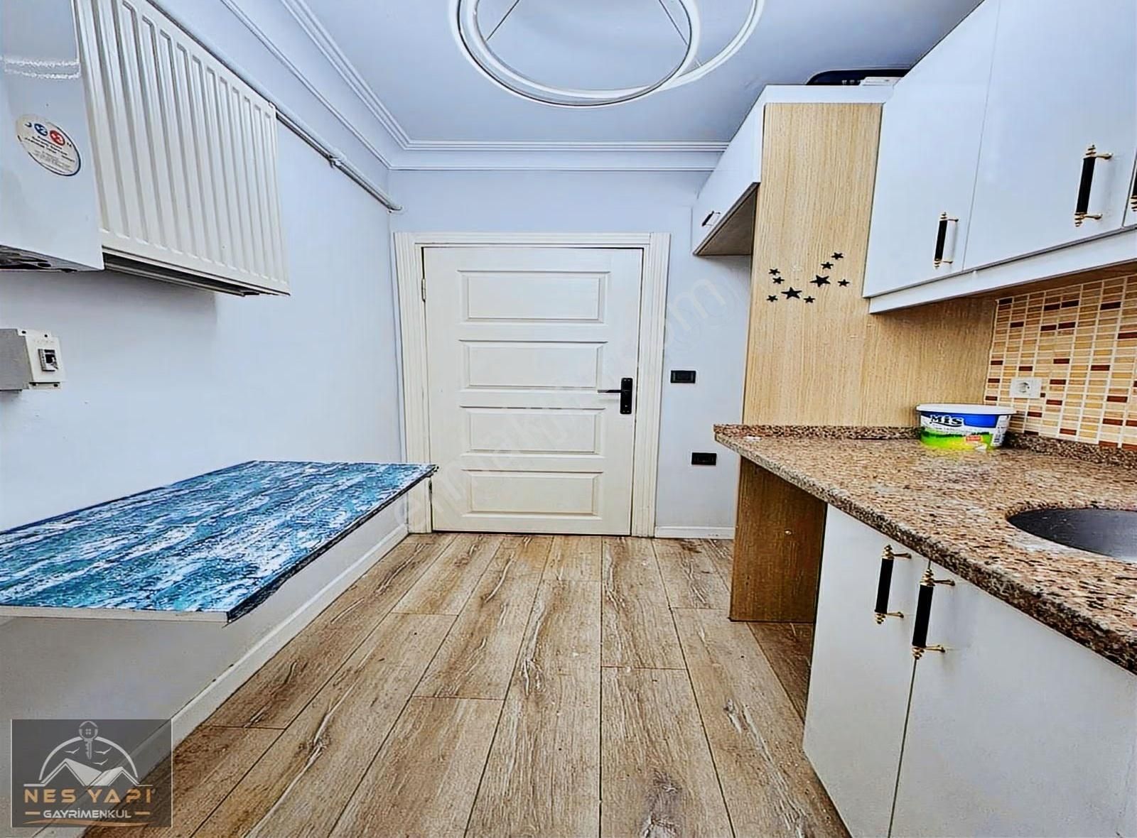 Nes Yapı'dan Metrobüse Yürüme Mesafesinde 2+2 Lüx Dekorlu Dublex - Görsel 13