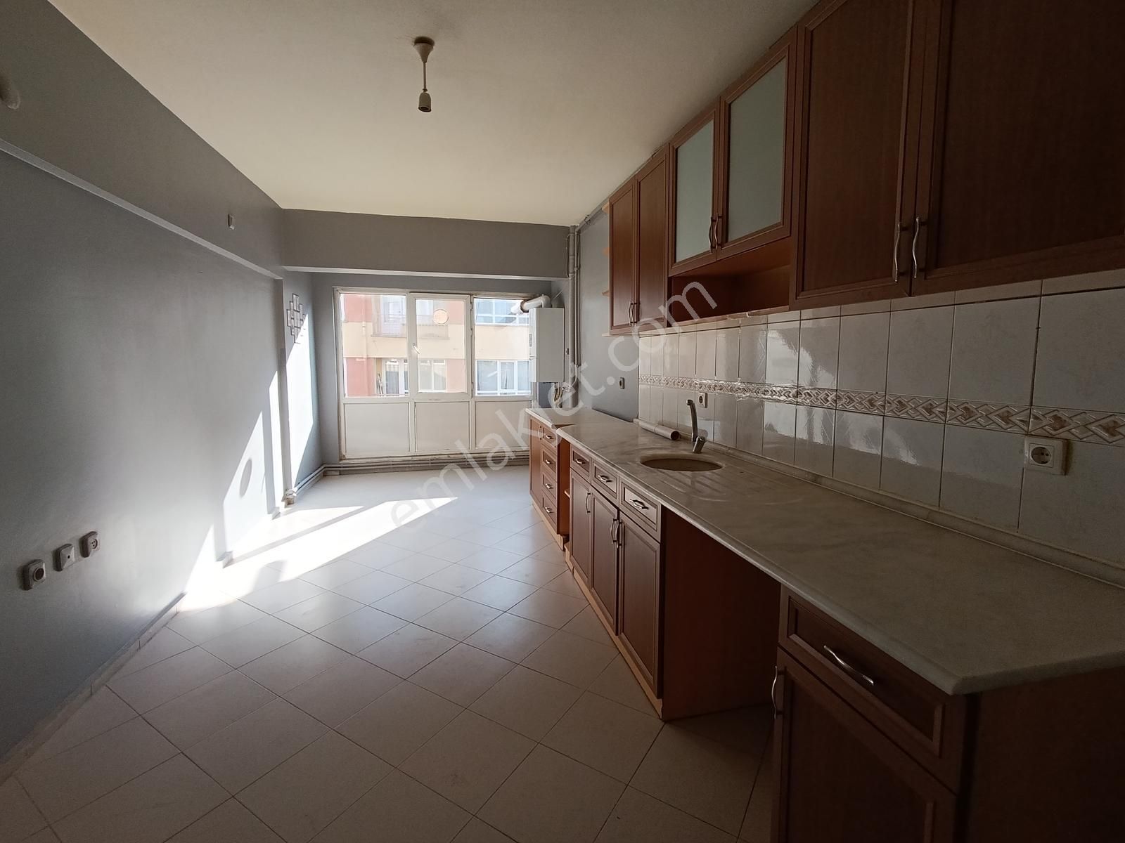 Kristal Unity'den İstiklal Mahallesin'de Kiralık 4+1 Daire - Görsel 3