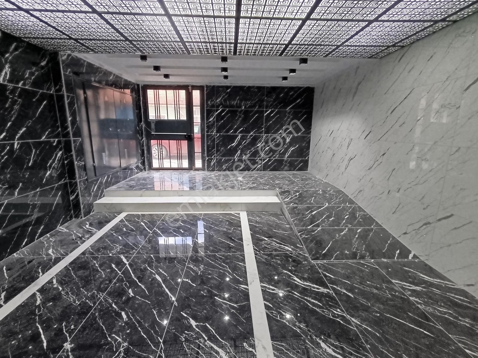 Kr Unity'den Zafer'de Asansörlü Yerden Isıtmalı 1+1 Daire - Görsel 14