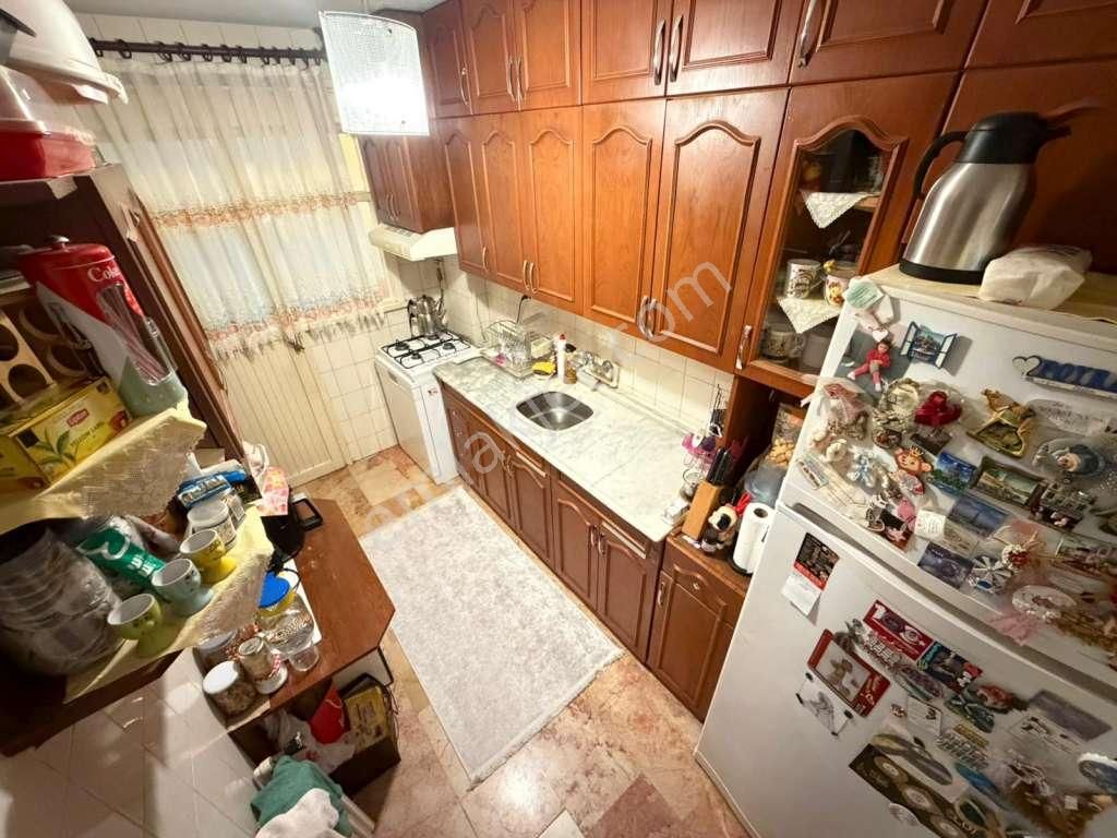 Kaçmaz'dan Küçükyalı Çamlık Sahilde 2. Katta 2+1 Daire