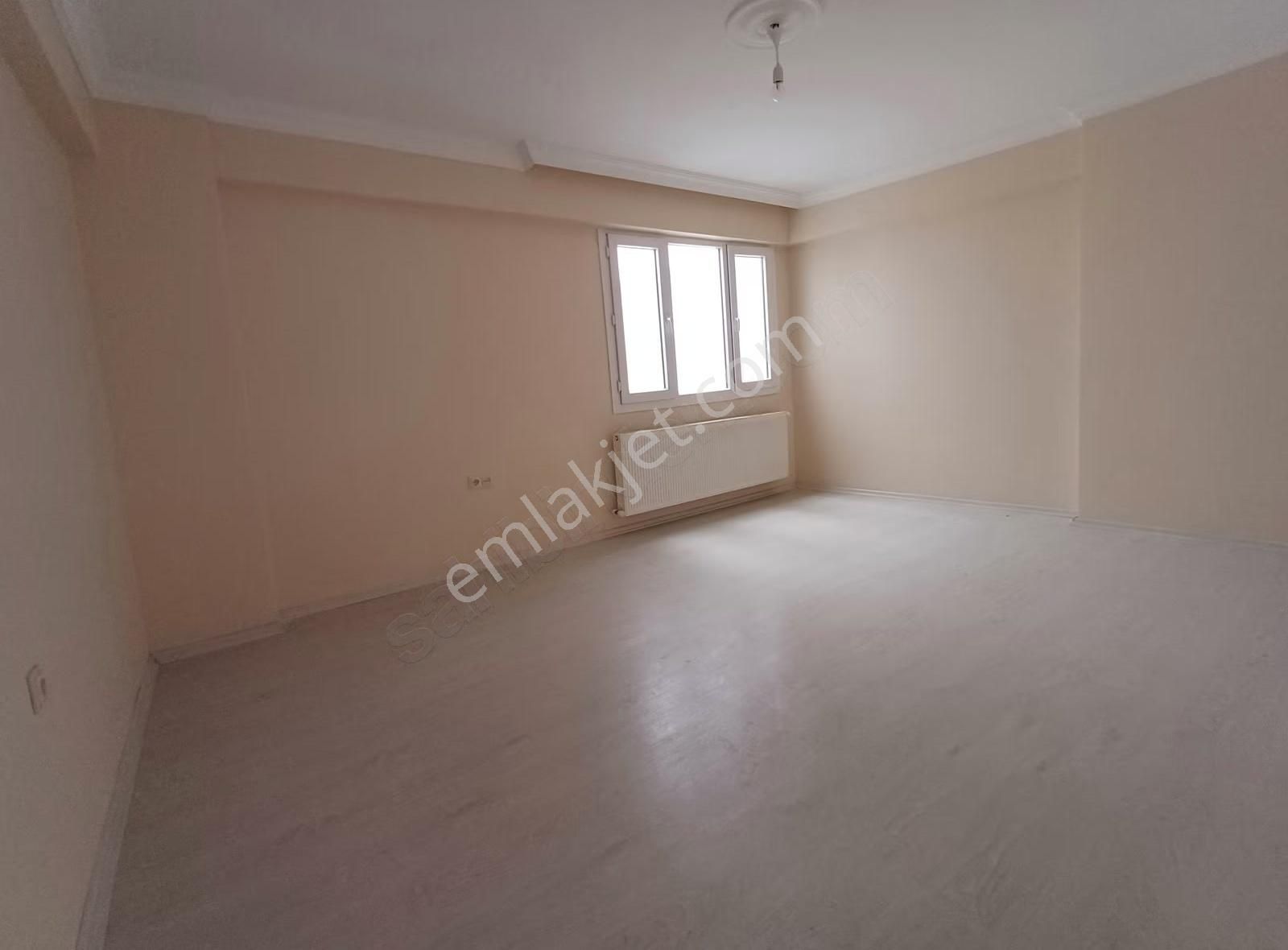 Doğru Gayrimenkulden Tam Merkezde 4+1 Geniş Teraslı Dublex - Görsel 13