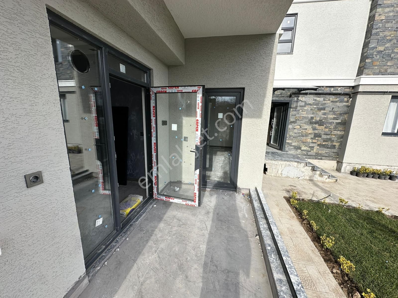 Alp Gayrimenkulden Sakarya Arifiyede Satılık 3+1 Yüksek Daire - Görsel 6