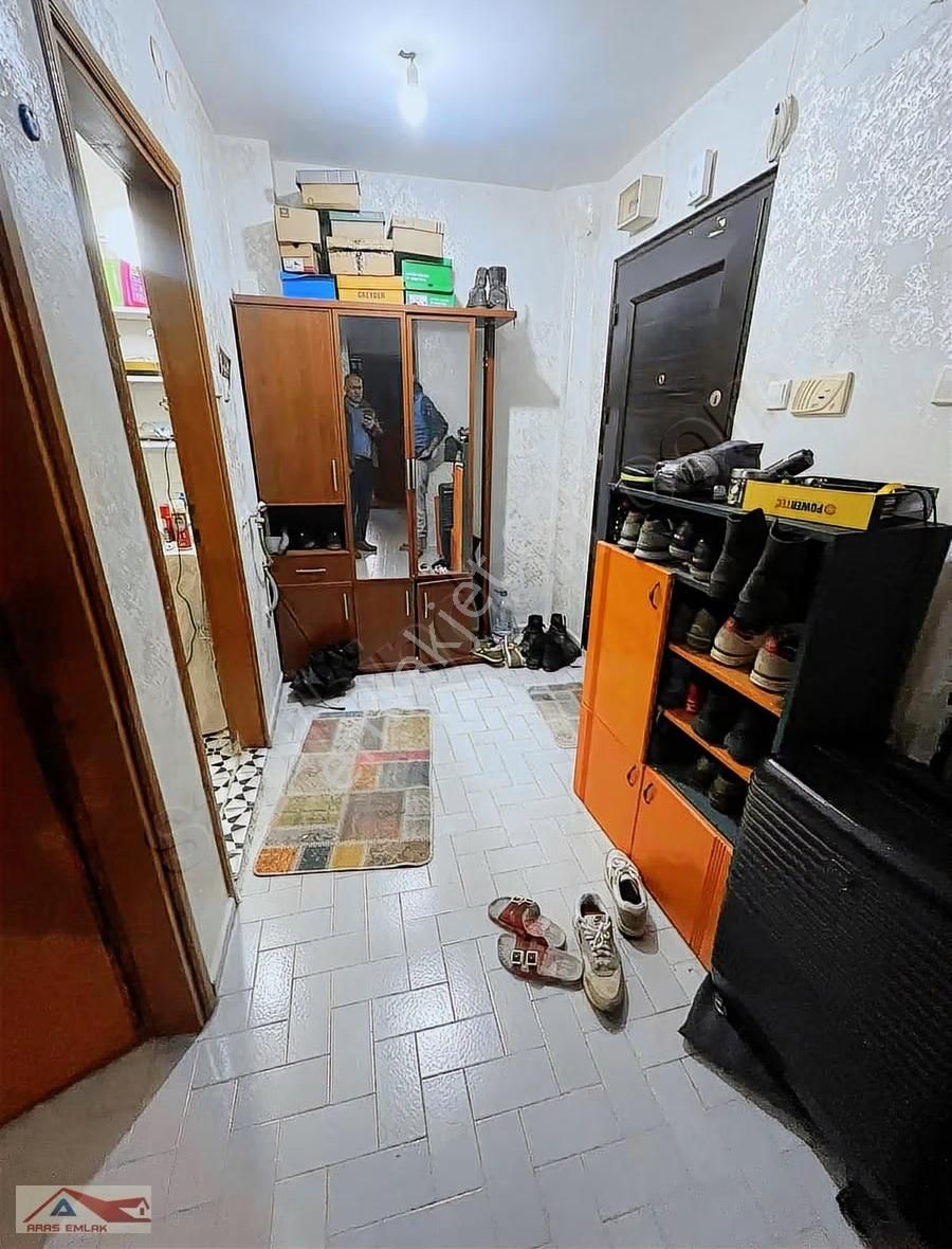 B.onat Cadde Üzeri Katta Boş Veya Eşyalı Kullanışlı Ferah Daire - Görsel 4