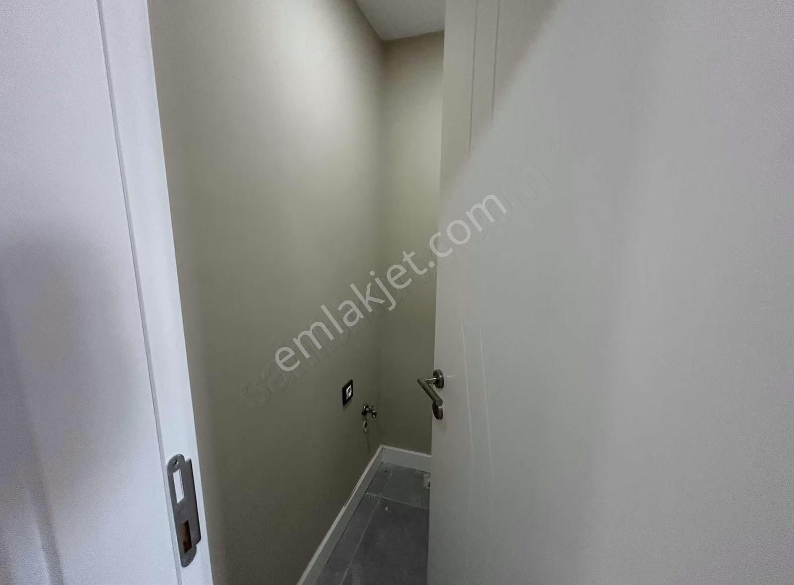 Site İçerisinde Satılık Eşsiz Bir Daıre - Görsel 29