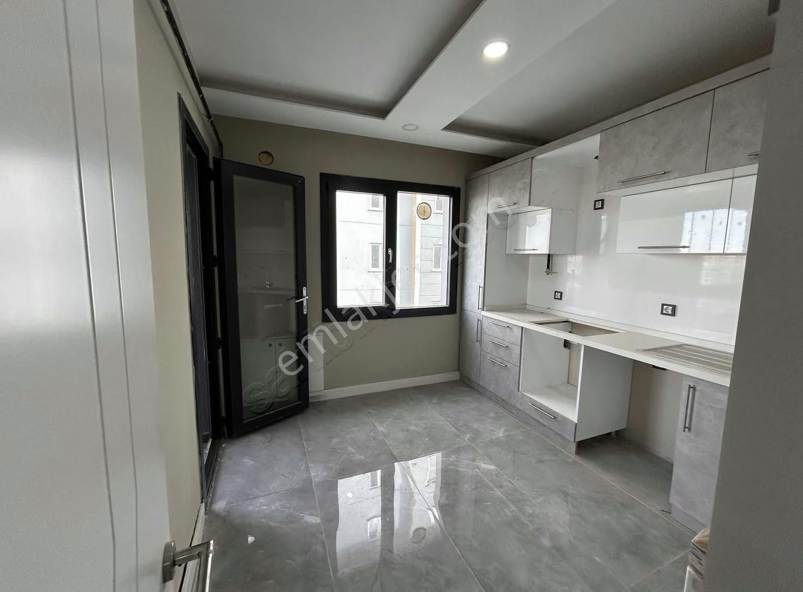 Site İçerisinde Satılık Eşsiz Bir Daıre - Görsel 34