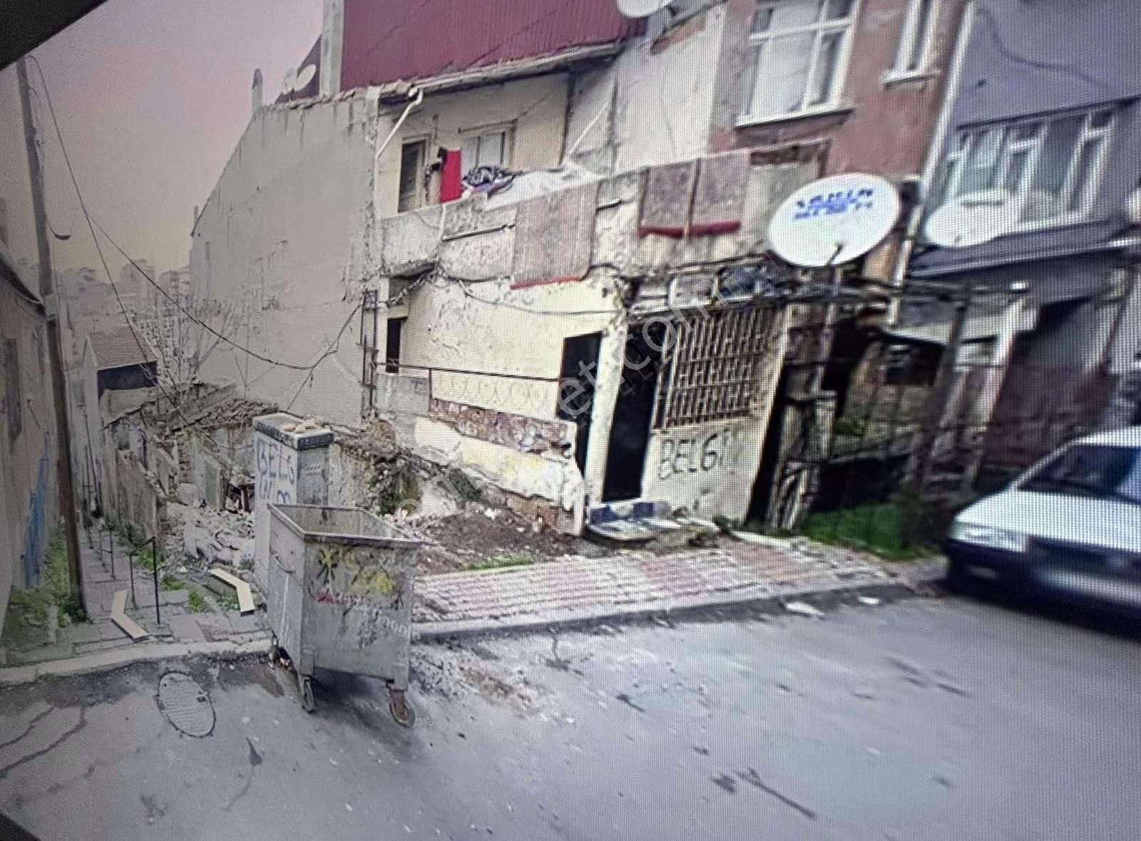 Şişli Mecidiyeköyde Satılık Köşebaşı 4 Kat İmarlı Arsa - Görsel 3