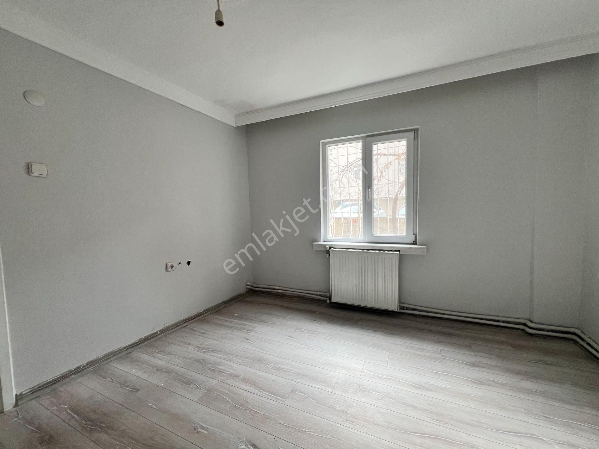 Ufuk Kılıç Emlak'tan Merkezi Konumda 3+1 Yapılı Kiralık Daire - Görsel 16