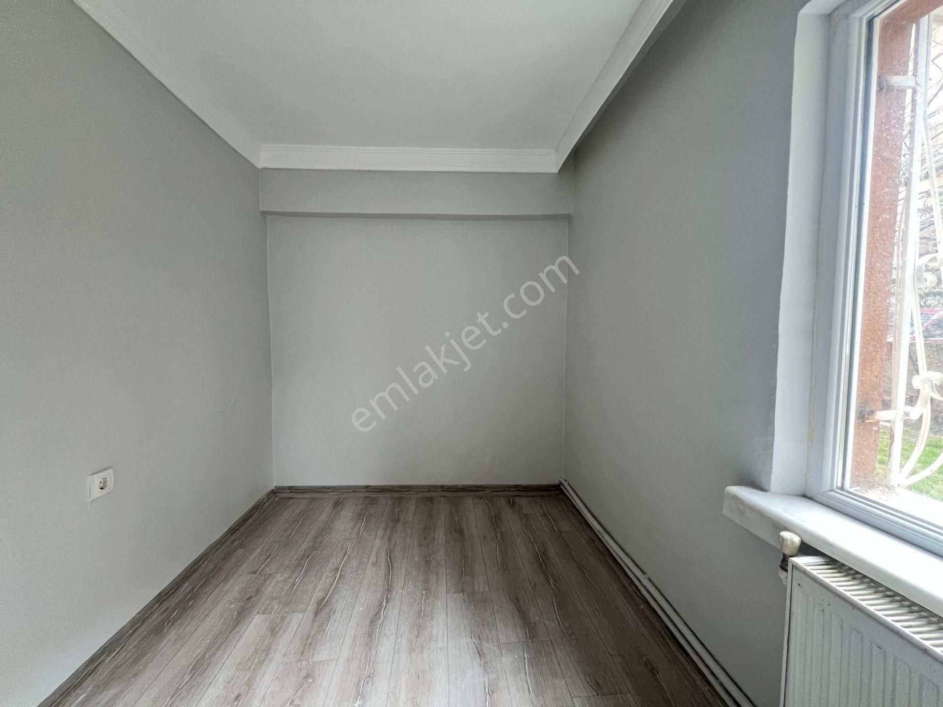 Ufuk Kılıç Emlak'tan Merkezi Konumda 3+1 Yapılı Kiralık Daire - Görsel 13