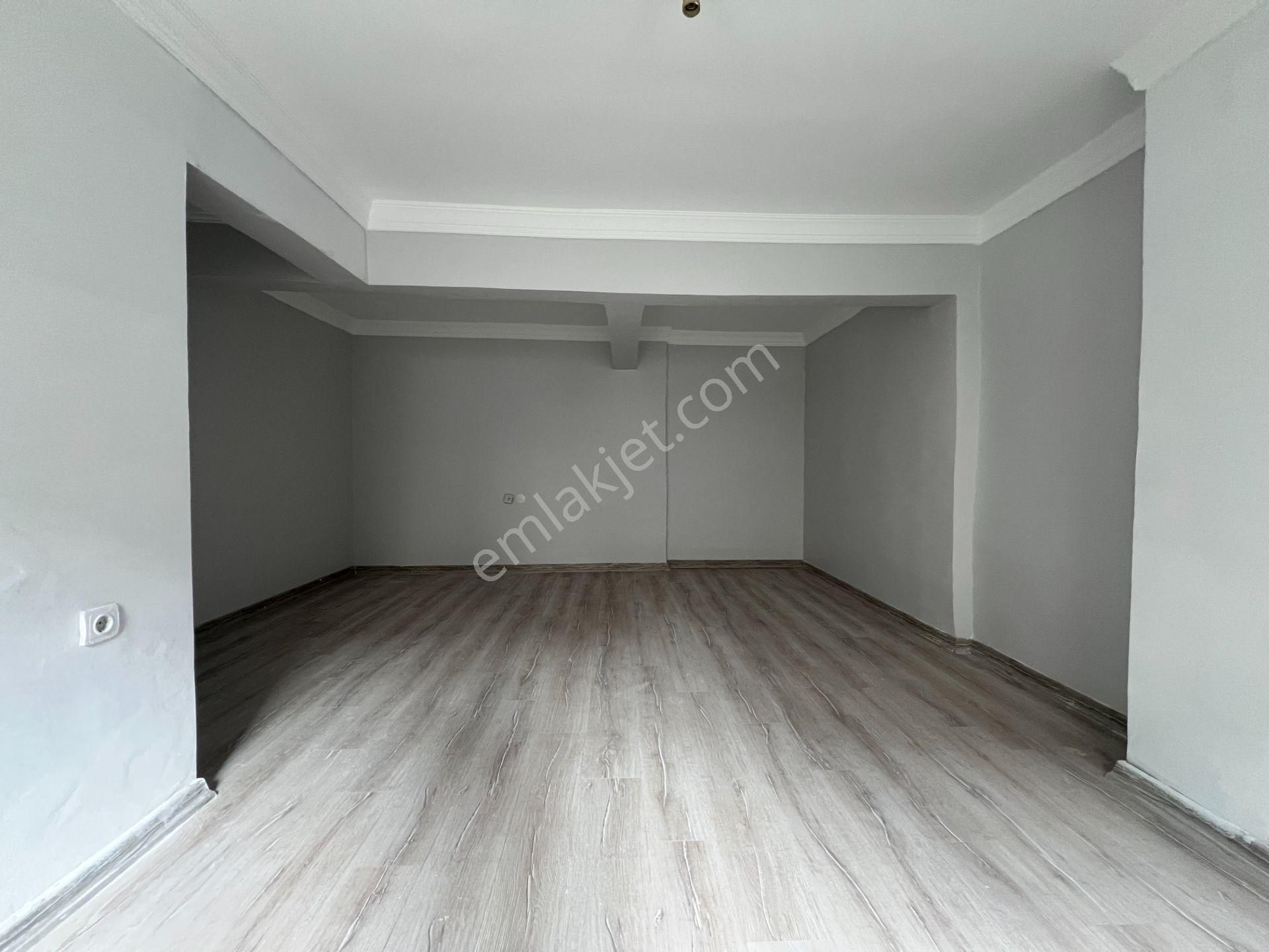 Ufuk Kılıç Emlak'tan Merkezi Konumda 3+1 Yapılı Kiralık Daire - Görsel 7