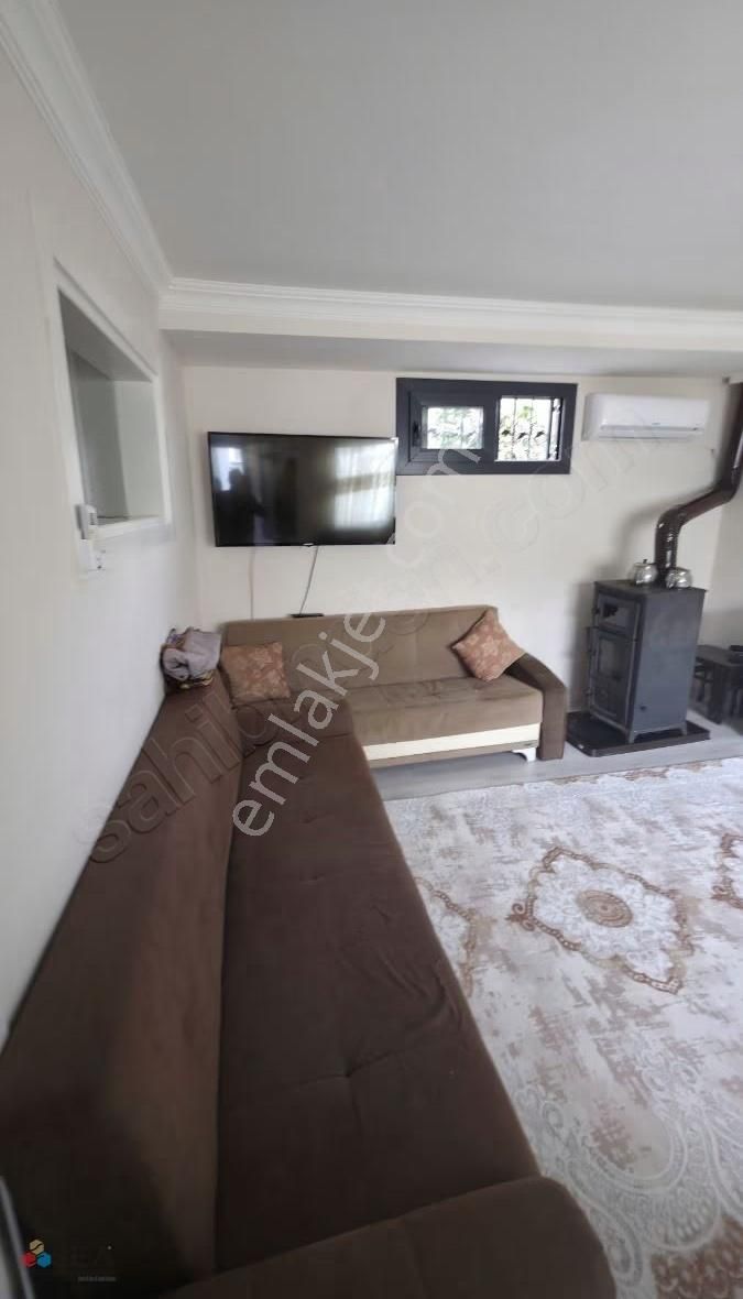 Deniz Manzaralı Eski Kuşadası Evi - Görsel 10