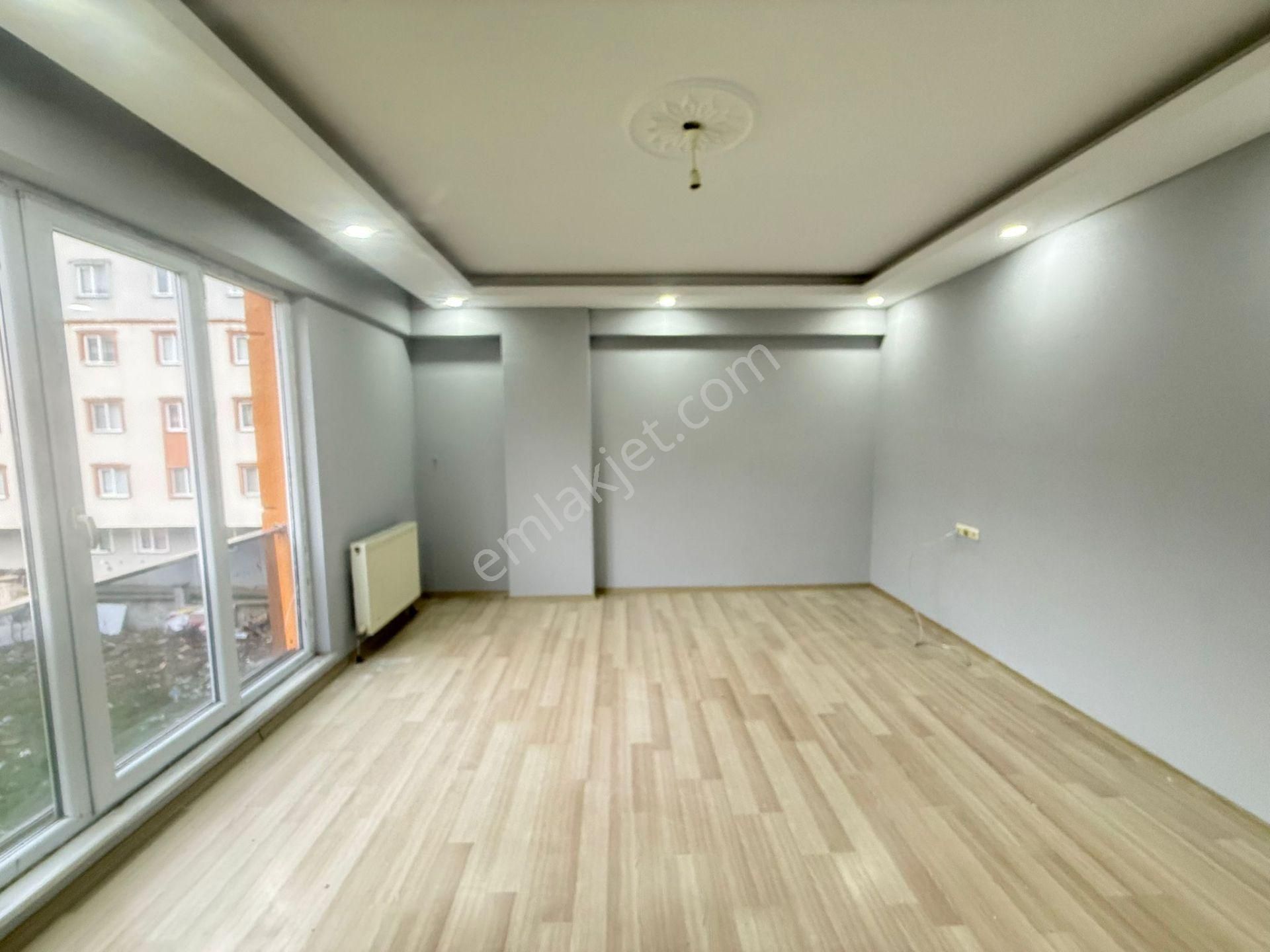 Akyüz Gayrimenkul Den; Kahvelerde Iskanlı Kombılı Satılık 2+1 Daire - Görsel 3