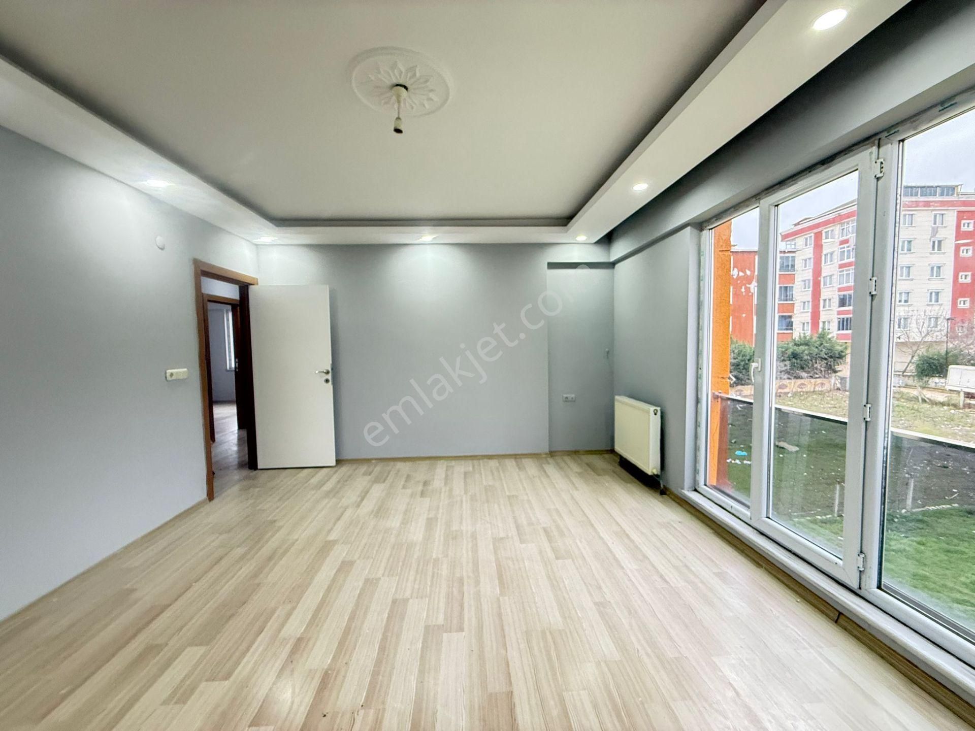 Akyüz Gayrimenkul Den; Kahvelerde Iskanlı Kombılı Satılık 2+1 Daire - Görsel 7