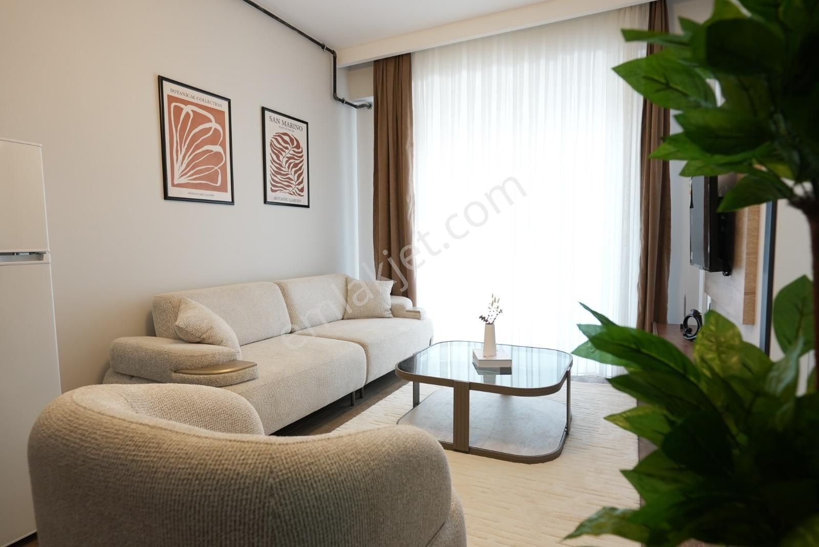 Zeytinköyde Üniversite Yakını Satılık 1+12+1 Apart - Görsel 3