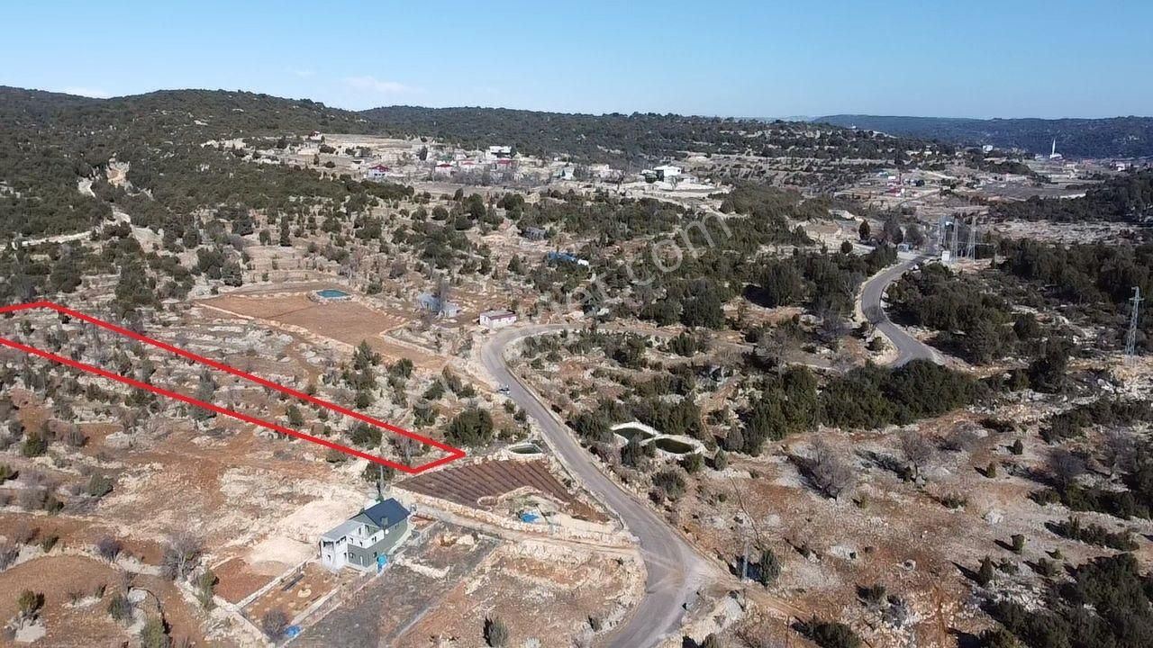 Erdemli Kızılen Köy İçi 3 Dönüm Elektrik/su Sorunu Yok