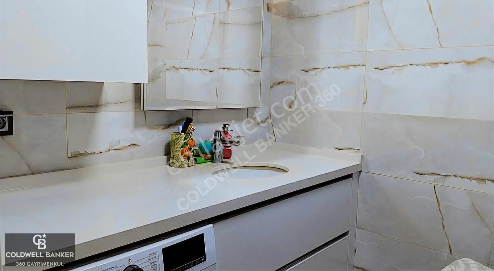 Bornova, Kazımdirik Mah. Merkezi Lokasyon 1+1 Kiralık Daire - Görsel 3