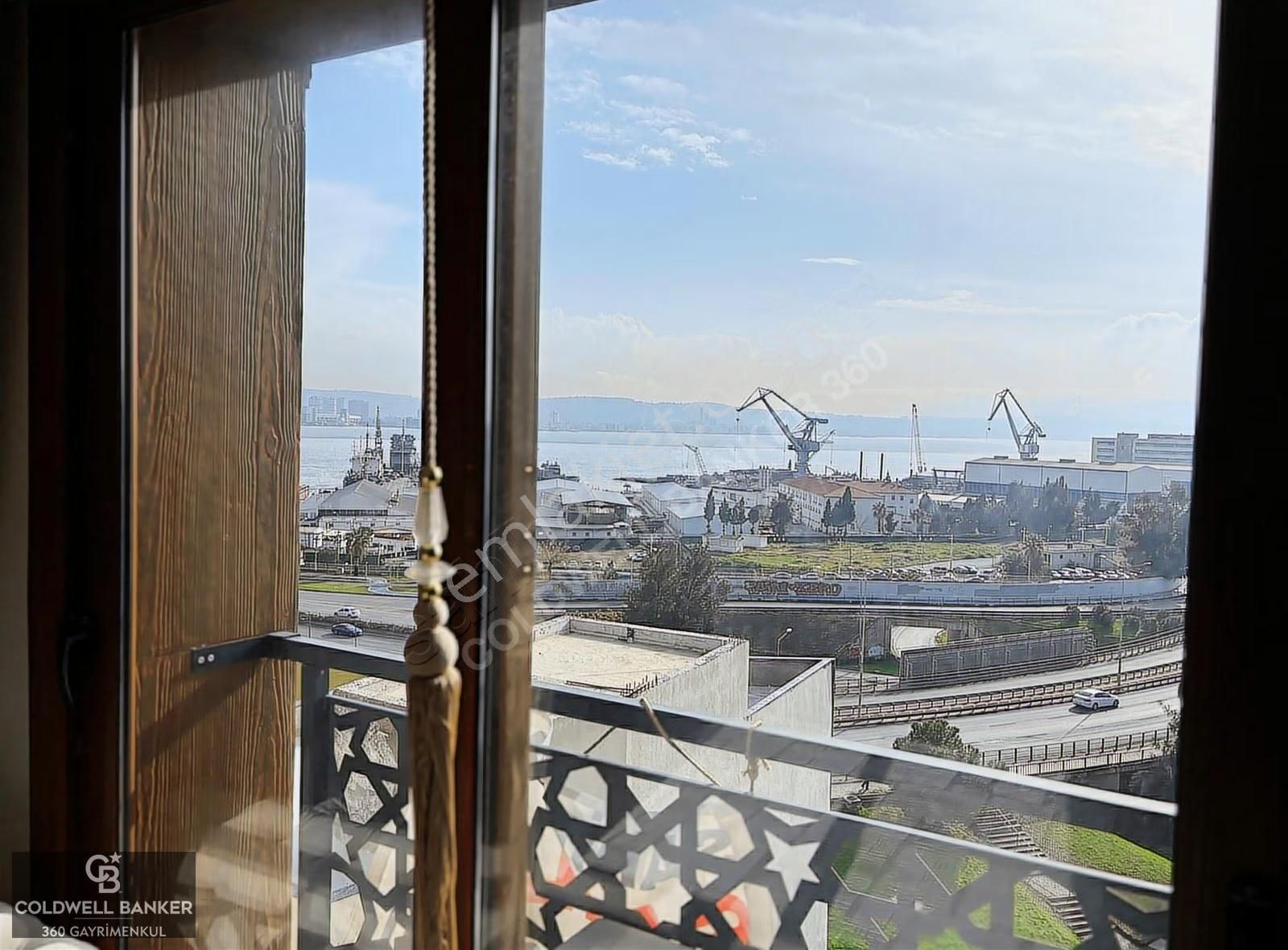 Bayraklı Naldökende Deniz Manzaralı 3+1 Satılık - Görsel 9