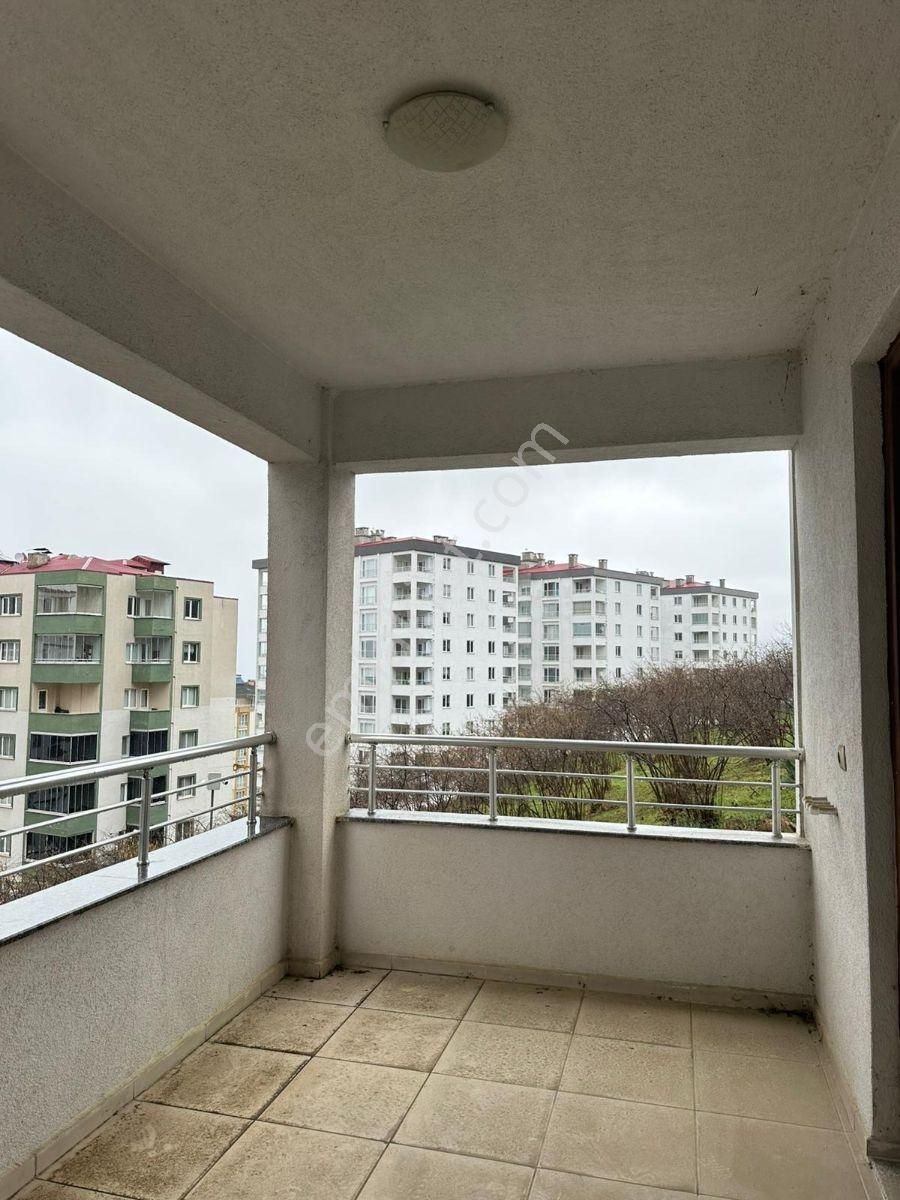 Yomra Sancak Mahallesınde Satılık Fırsat Daıre - Görsel 24