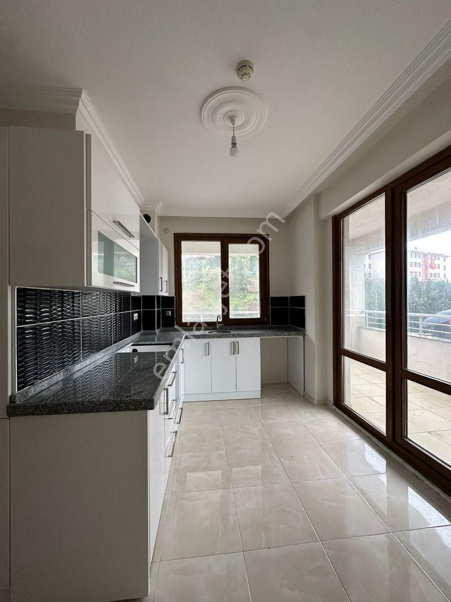 Yomra Sancak Mahallesınde Satılık Fırsat Daıre - Görsel 5