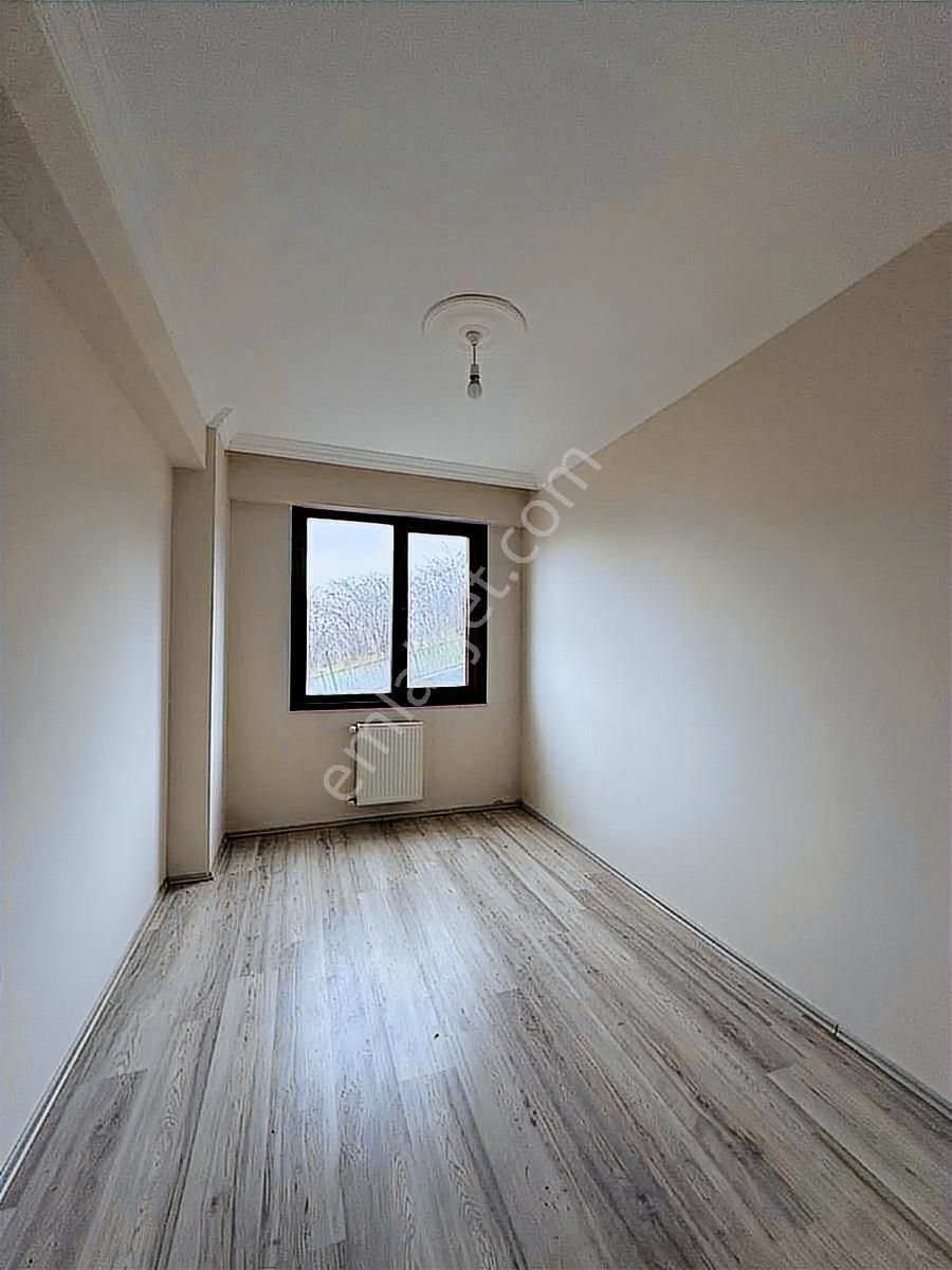 Yomra Sancak Mahallesınde Satılık Fırsat Daıre - Görsel 9