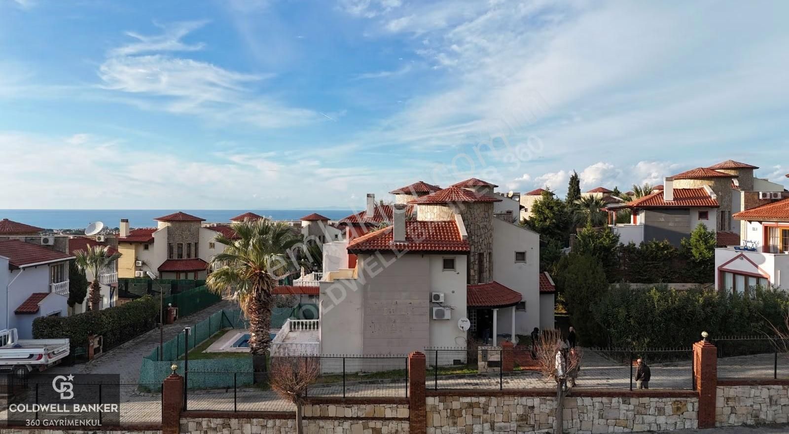 Kuşadası'ında Güvenlikli Site De Müstakil Havuzlu 5+1 Villa - Görsel 15