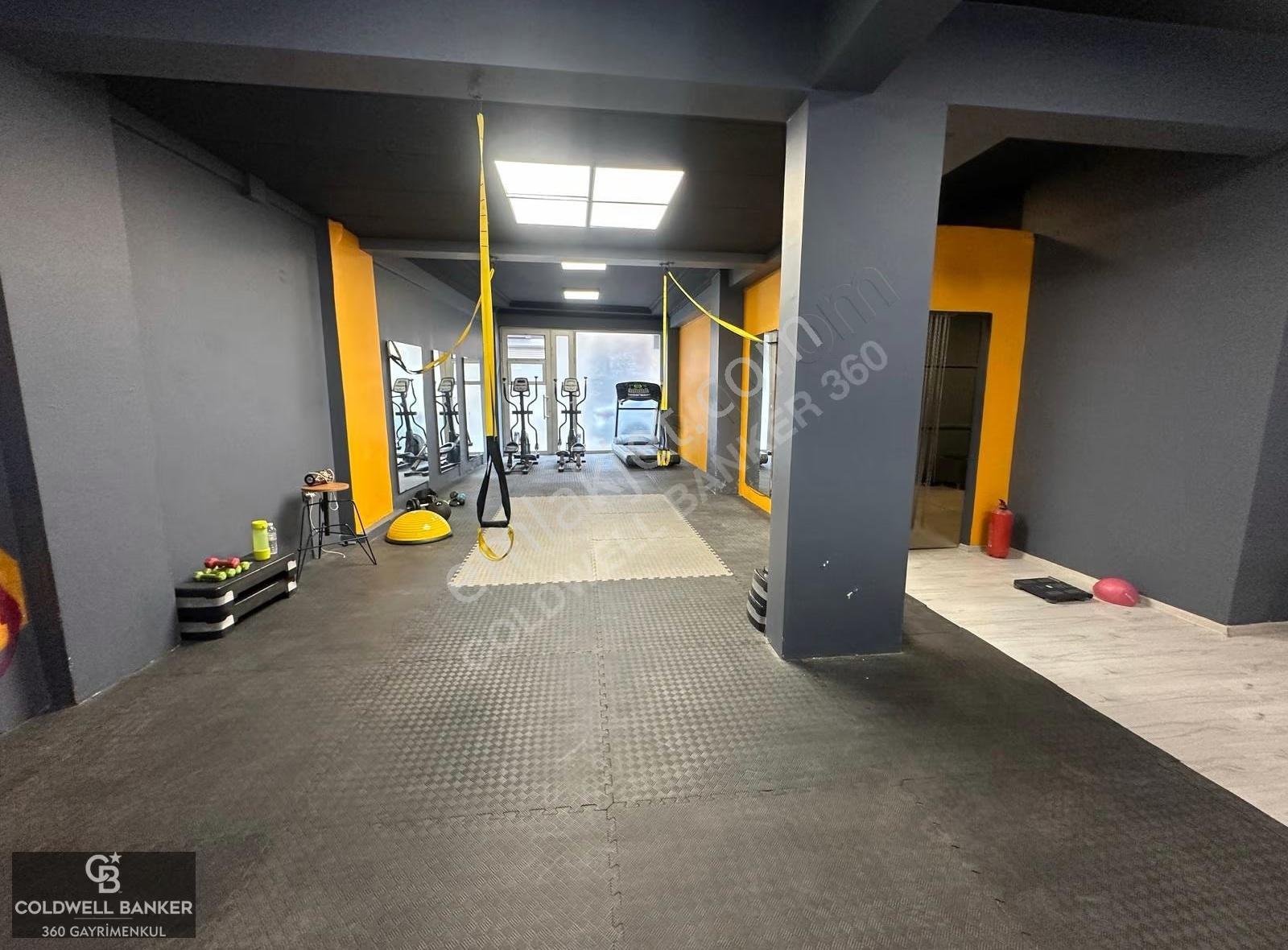 Gaziemir'de Optimum'a Yakın 120 M² Satılık Dükkan - Görsel 12