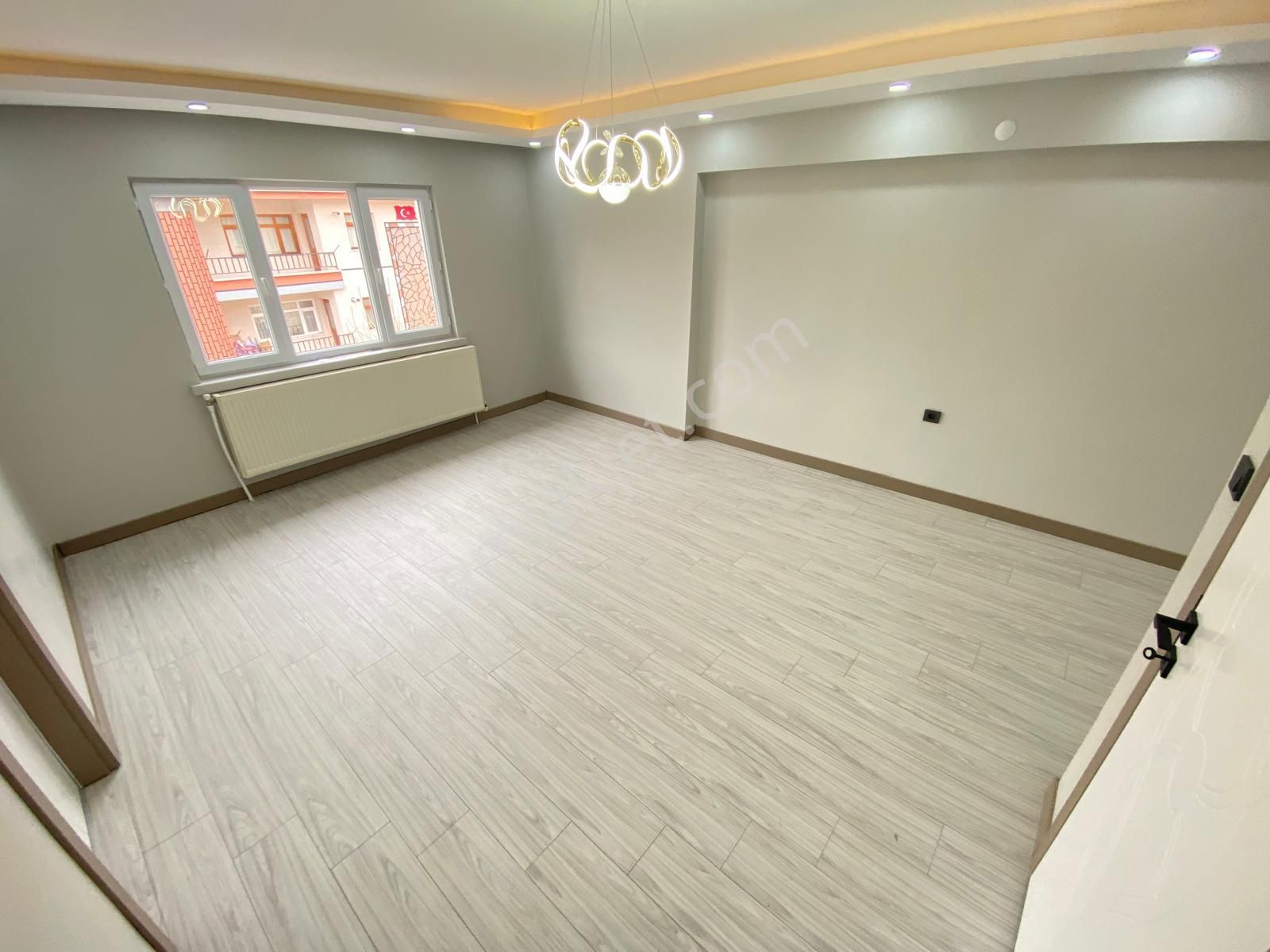 Sincan Akşemsettin Katta 3+1 Full Yapılı Merkezi Konumda Caddeye Yakın Daire - Görsel 7