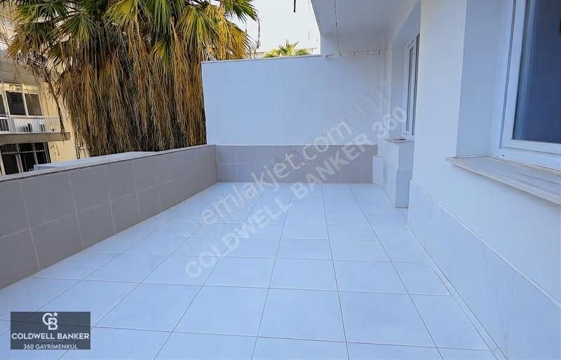 Karşıyaka Çarşı Merkezinde Full Tadilatlı 2+1 Kiralık - Görsel 5