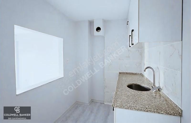 Karşıyaka Çarşı Merkezinde Full Tadilatlı 2+1 Kiralık - Görsel 7