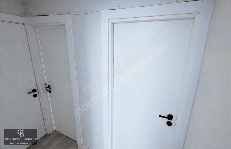 Karşıyaka Çarşı Merkezinde Full Tadilatlı 2+1 Kiralık - Görsel 14