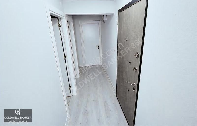 Karşıyaka Çarşı Merkezinde Full Tadilatlı 2+1 Kiralık - Görsel 15