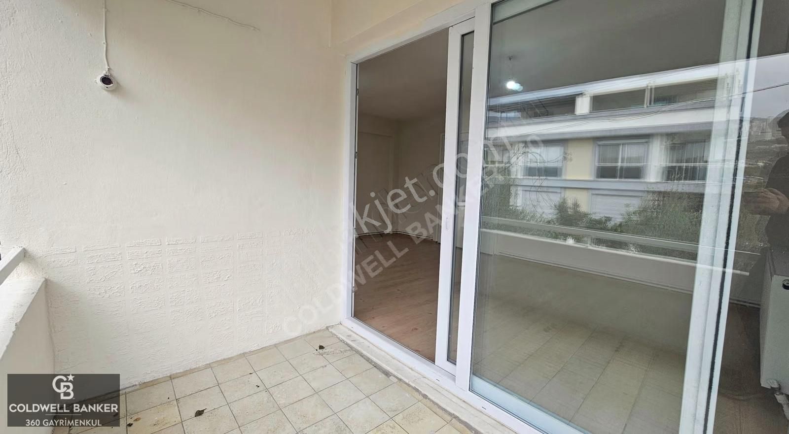 Bayraklı Osmangazide 2+1 Kapalı Mutfak Geniş Kiralık Daire - Görsel 17