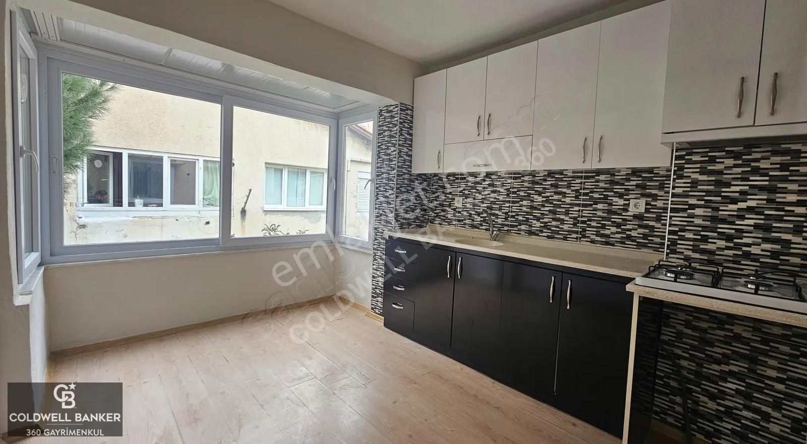 Bayraklı Osmangazide 2+1 Kapalı Mutfak Geniş Kiralık Daire - Görsel 25
