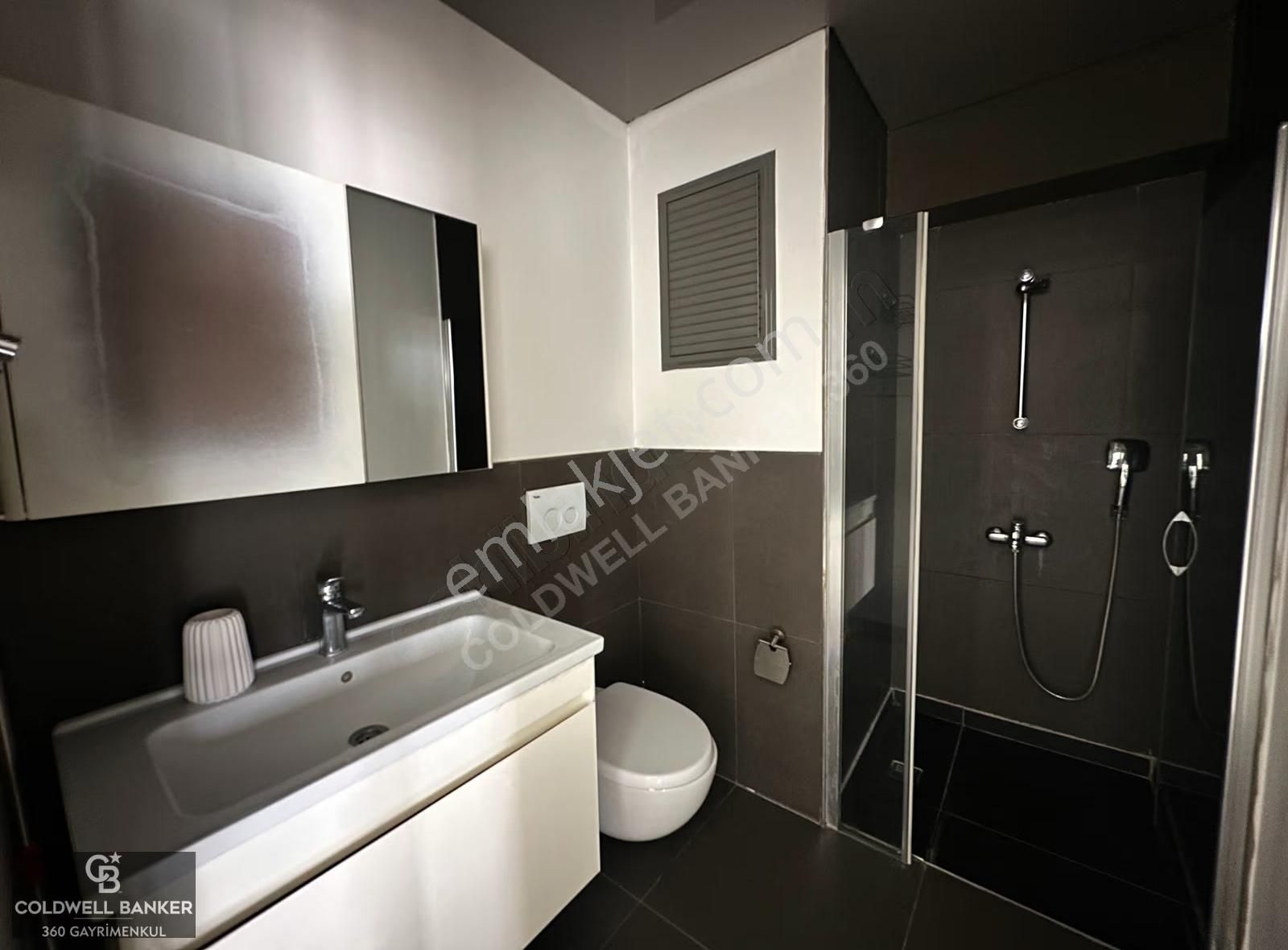 Bayraklı Ontan'da Modern Site İçinde 1+1 Eşyalı Kiralık Daire - Görsel 10