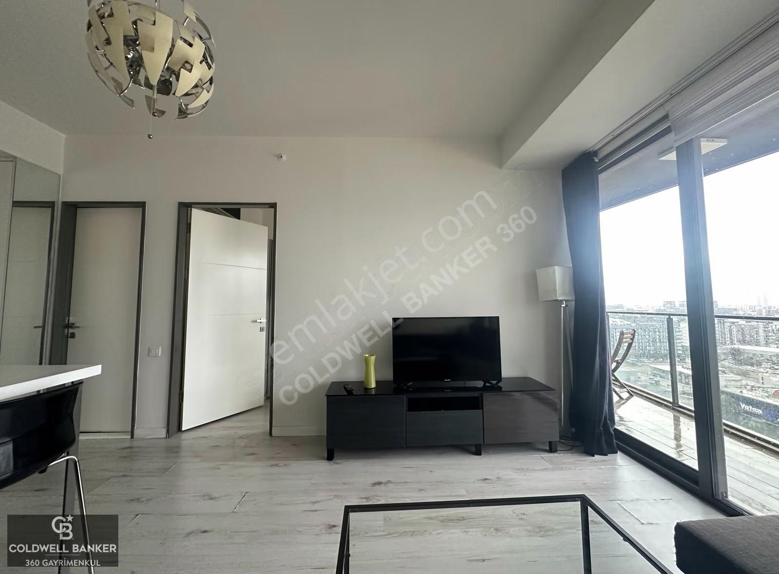 Bayraklı Ontan'da Modern Site İçinde 1+1 Eşyalı Kiralık Daire - Görsel 8