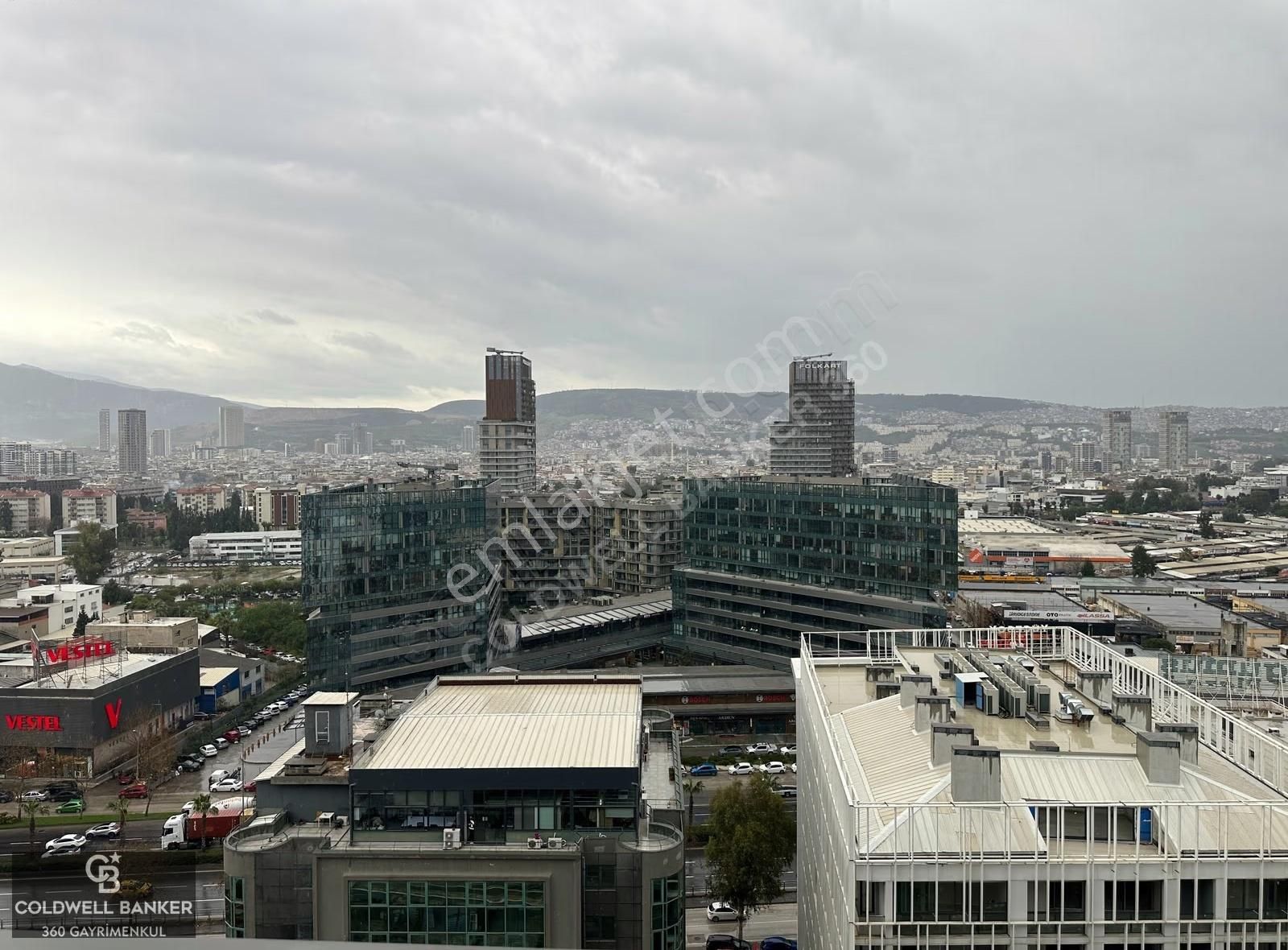 Bayraklı Ontan'da Modern Site İçinde 1+1 Eşyalı Kiralık Daire - Görsel 5