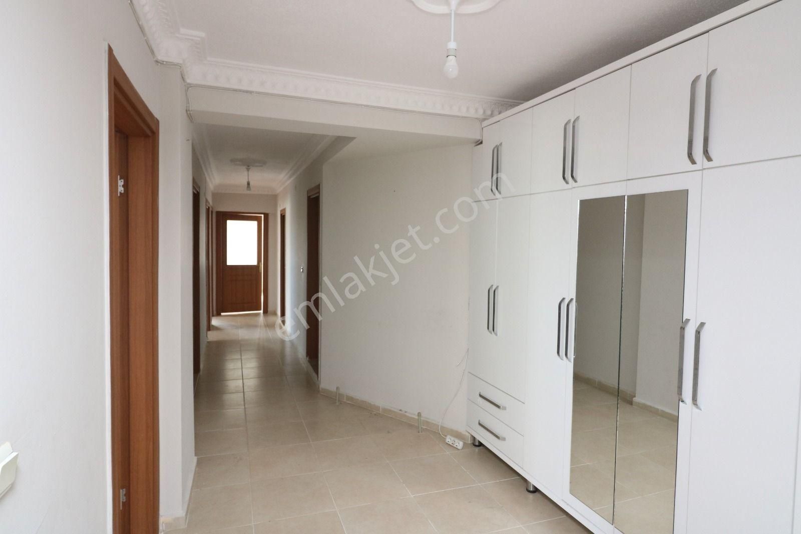 Didim'in Merkezinde 3+1 Ayrı Mutfak Daire - Görsel 24